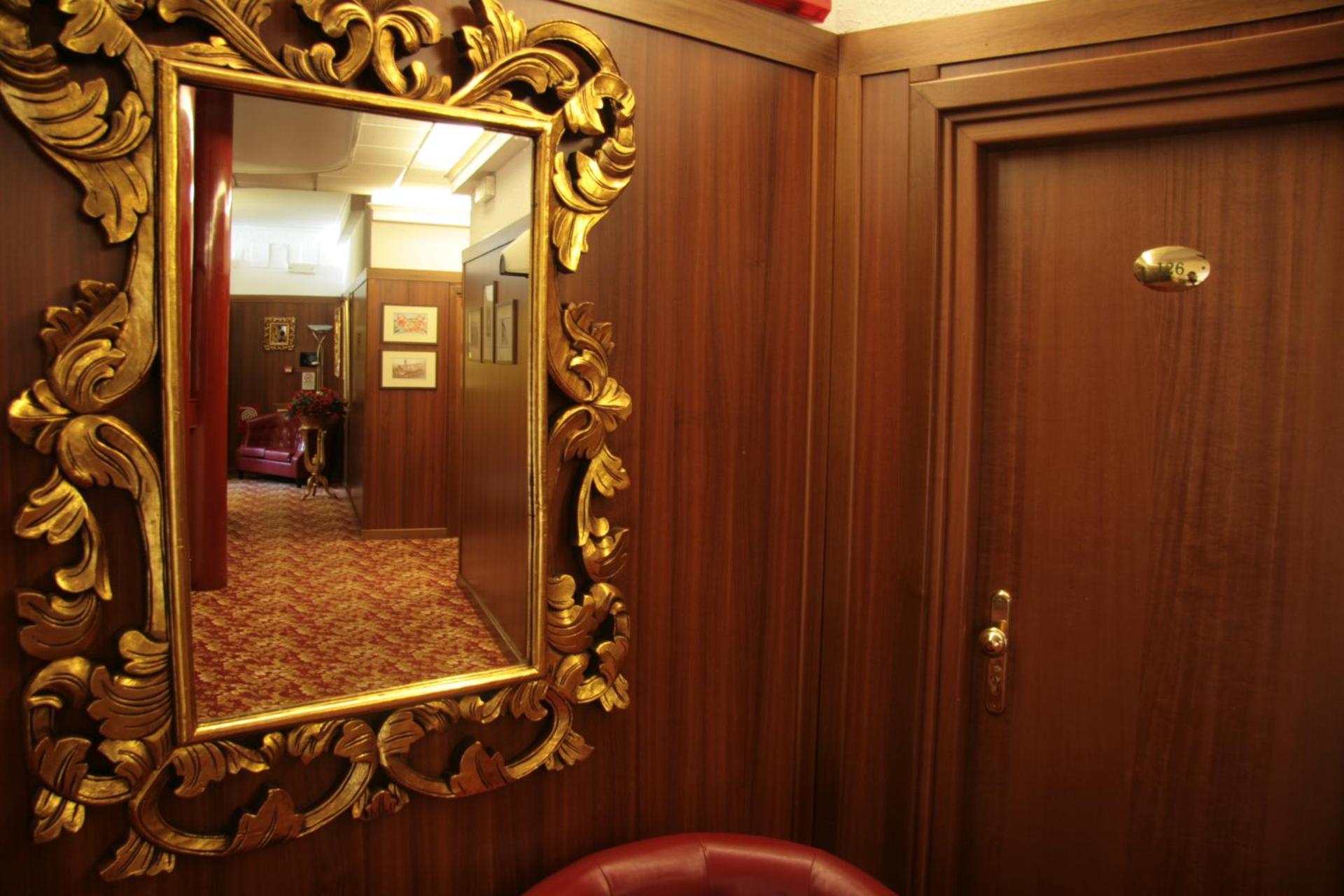 Hotel Continentale - Photo 149