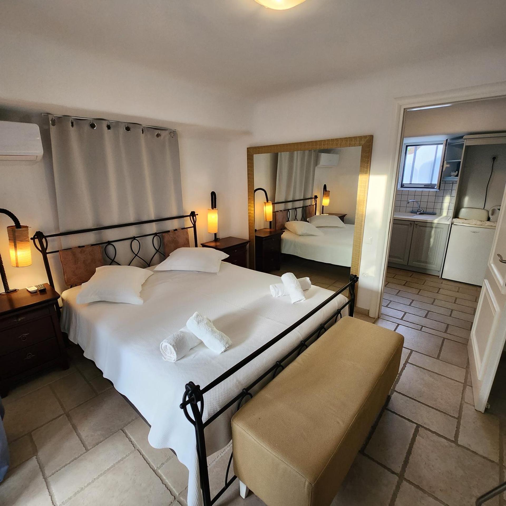 Mykonian Iros Suites & Villas - Photo 116