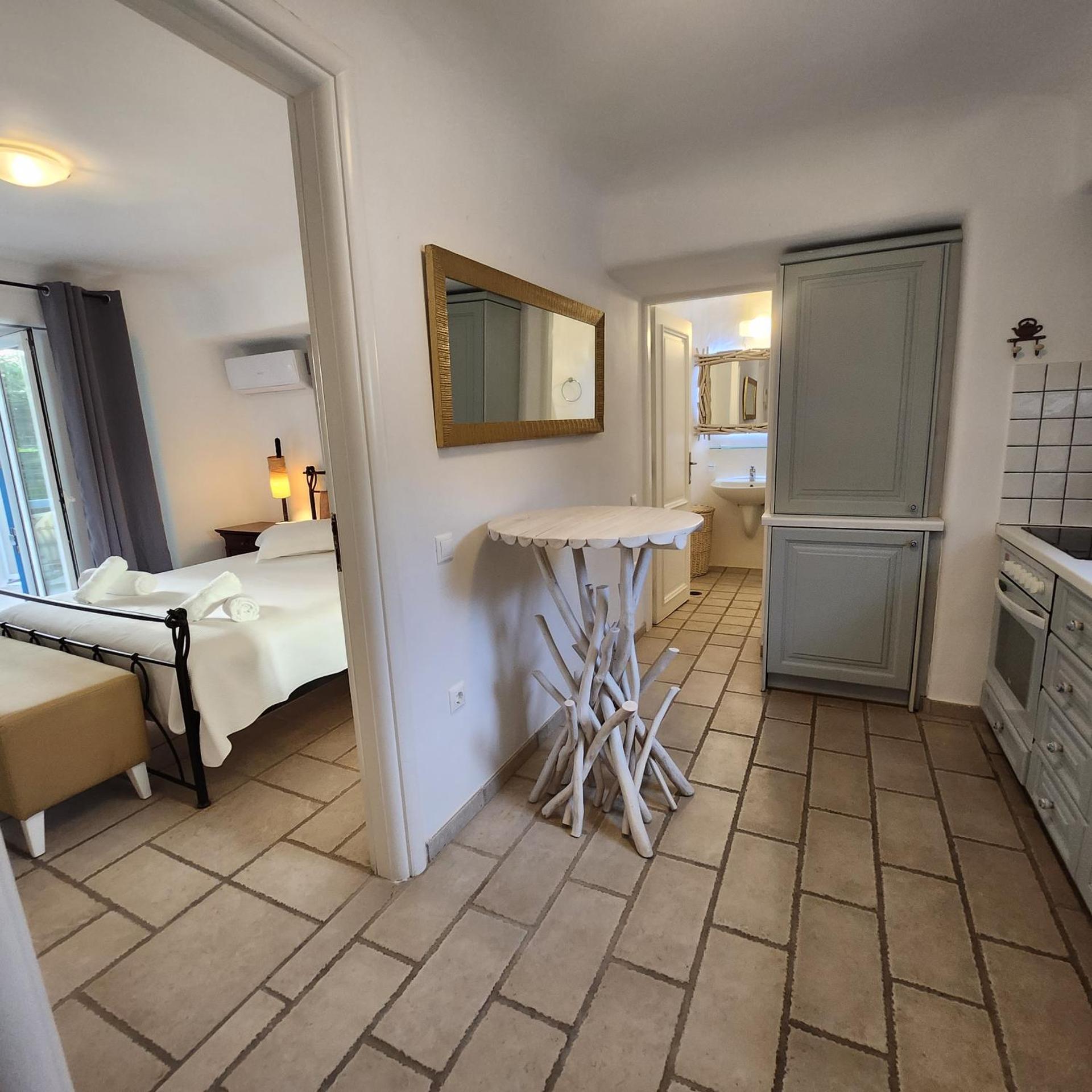 Suite with Garden View