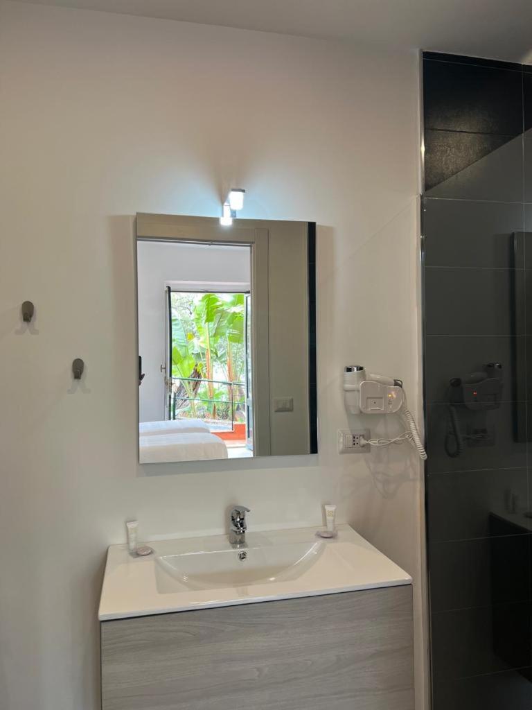 Hotel Baia Delle Sirene - Photo 33