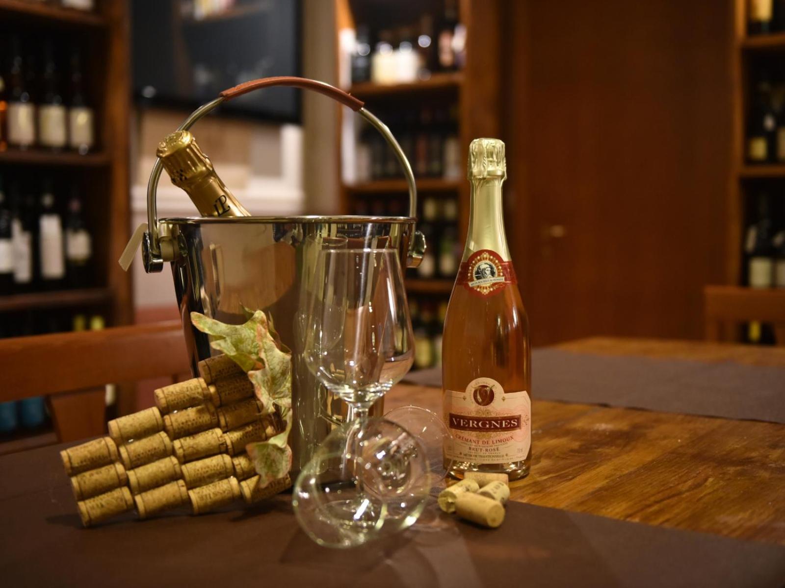 La Solaria Hotel - Photo 7