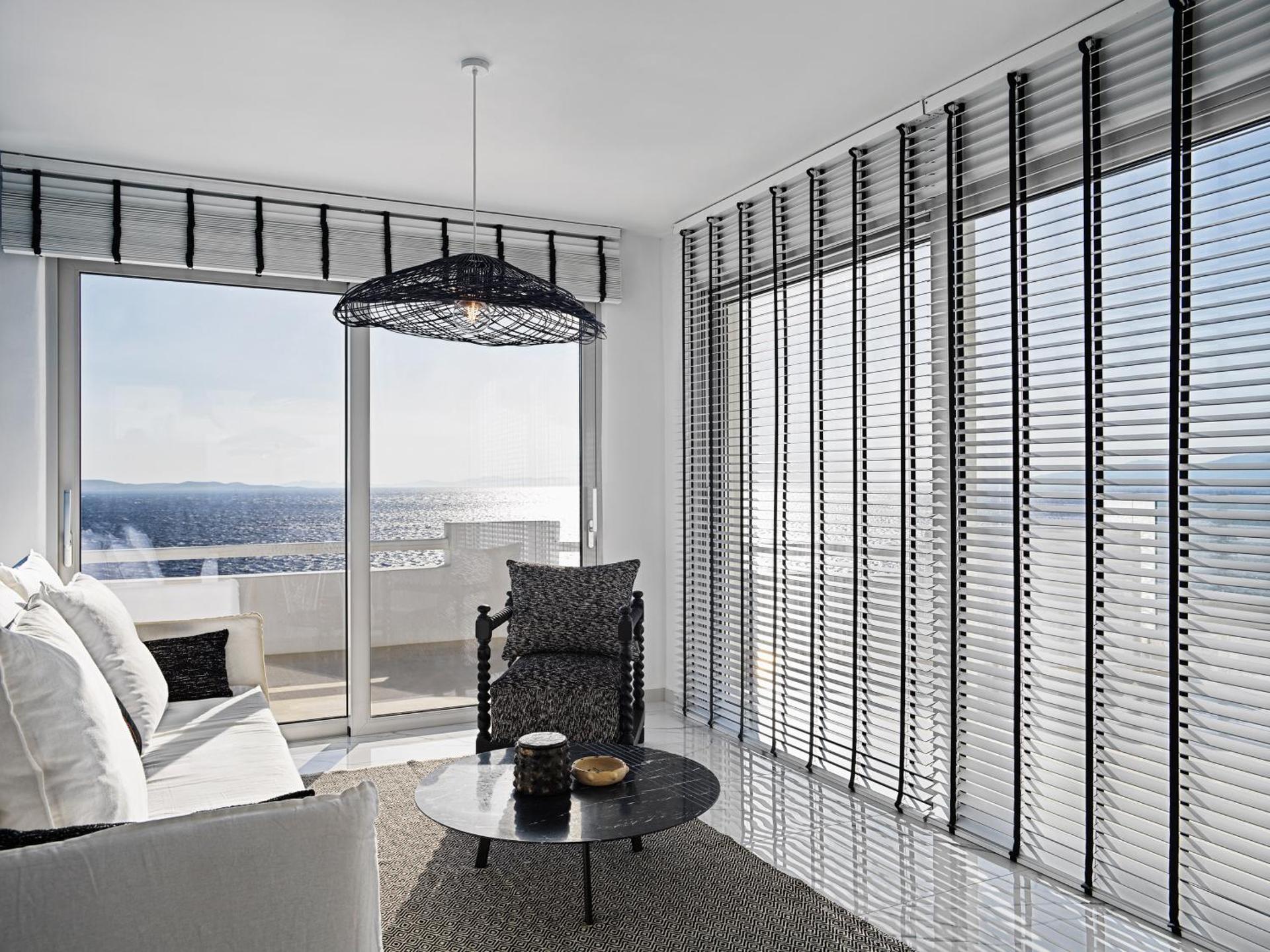 Kouros Hotel & Suites - Photo 75