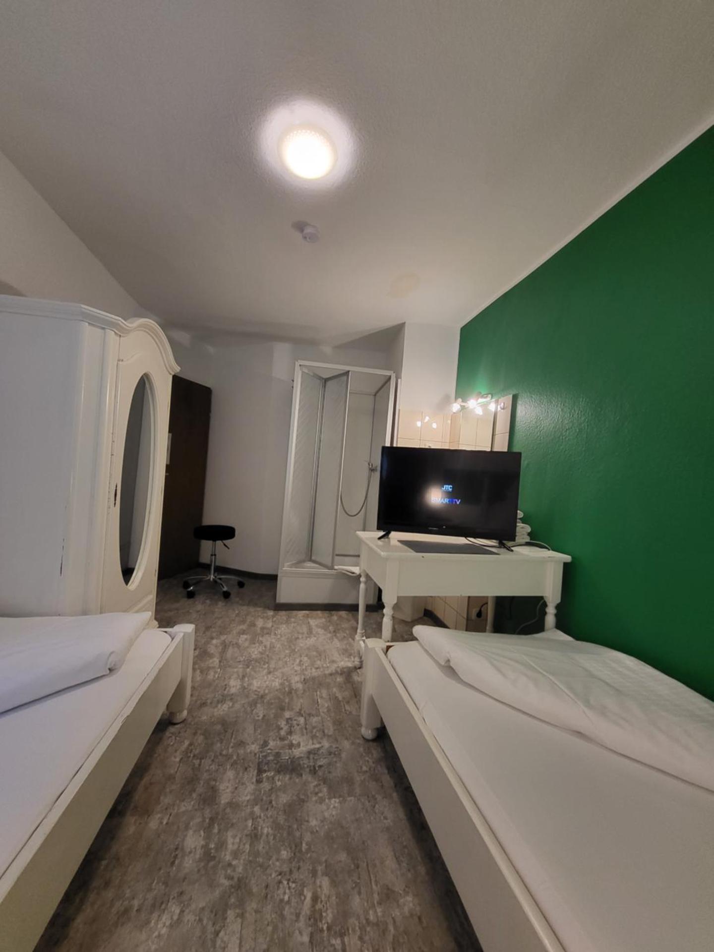 Hotel Atlanta - Photo 51