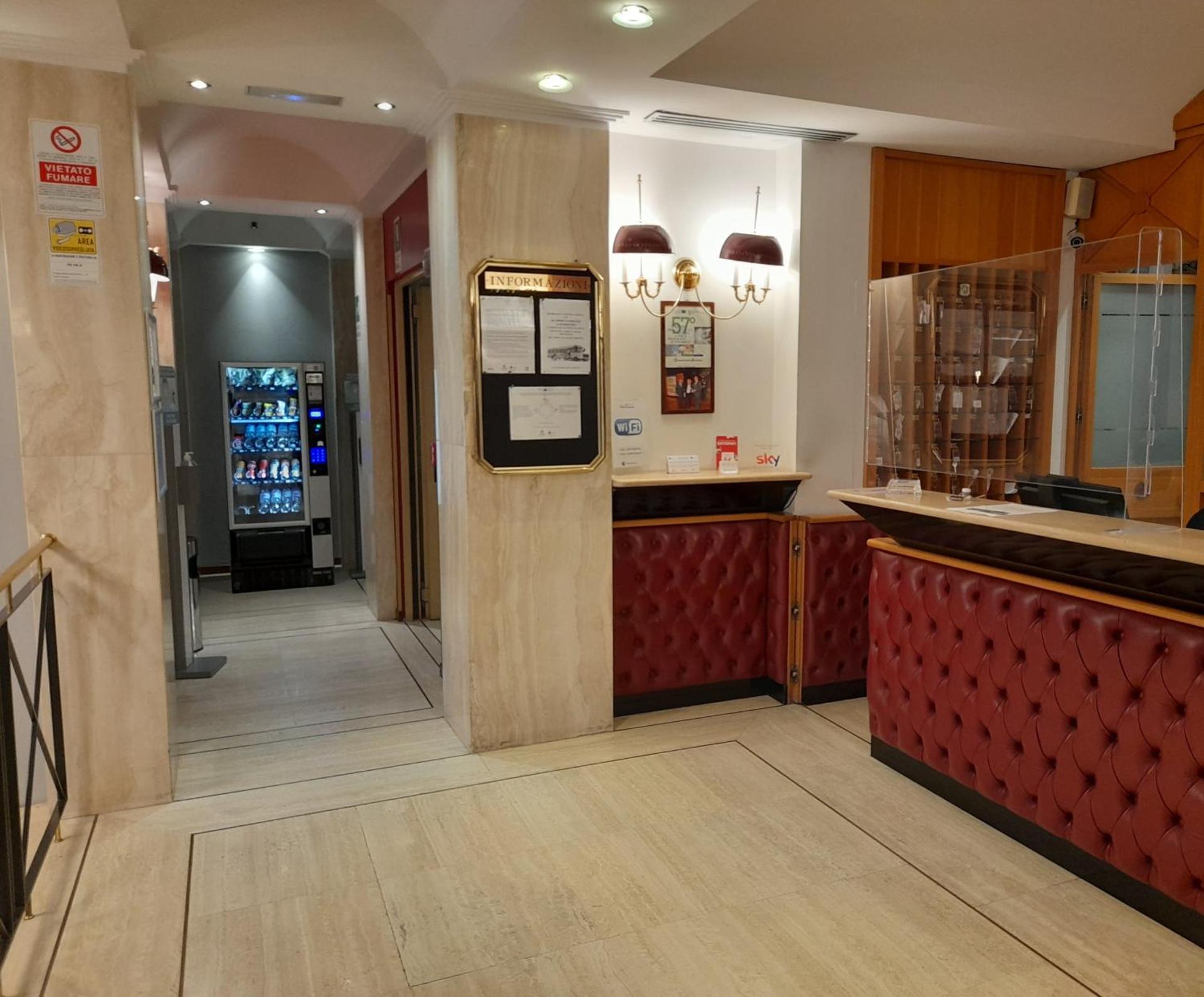 Hotel Continental - Photo 102