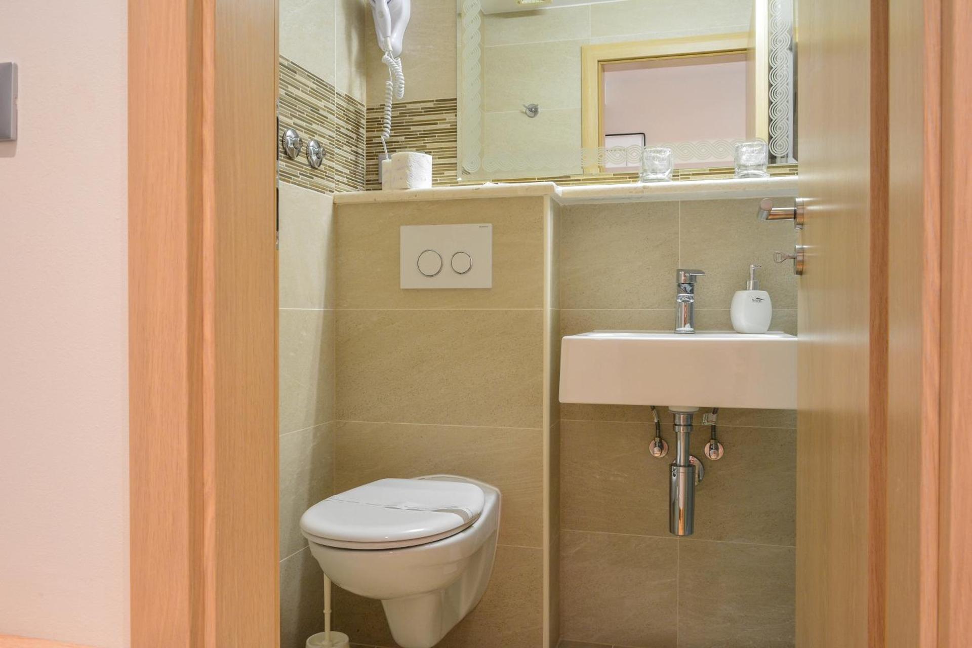 Hotel Kastel 1700 - Photo 10