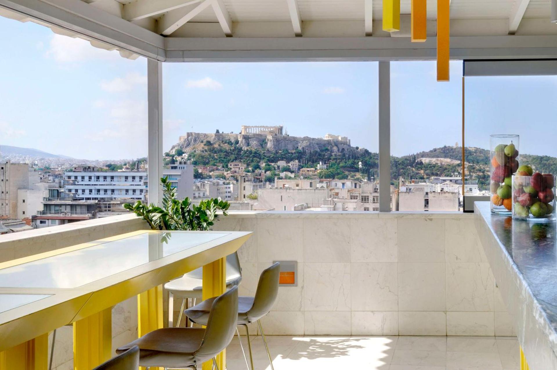 Dorian Inn - Sure Hotel Collection by Best Western - Photo 2