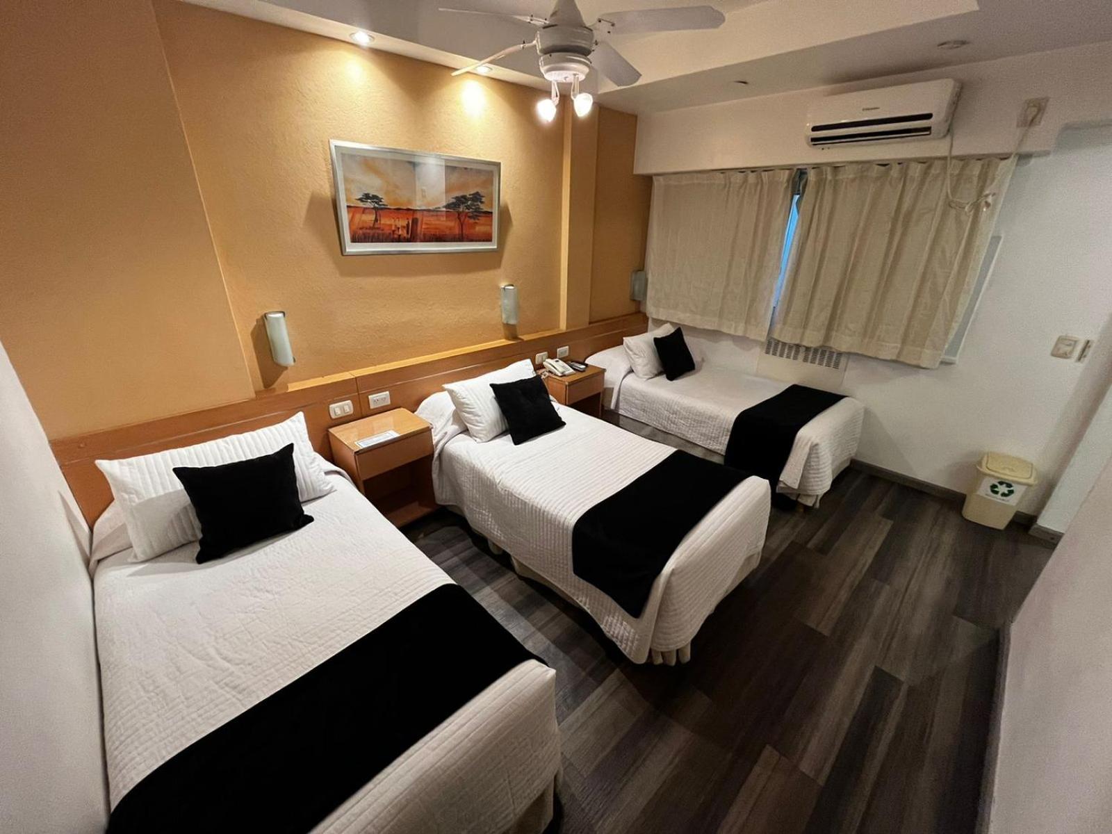 Sarmiento Palace Hotel - Photo 37