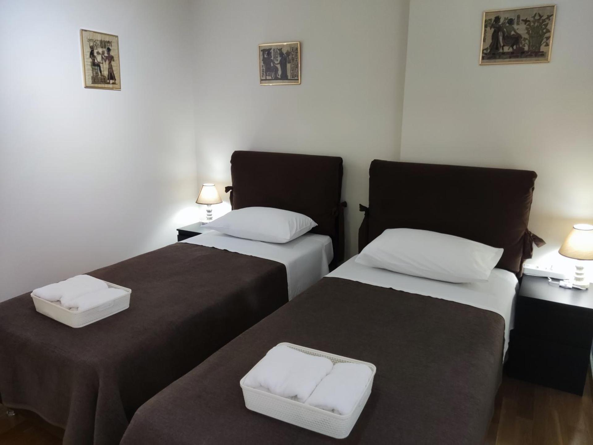 A&J Apartments or Rooms athens airport - Photo 75