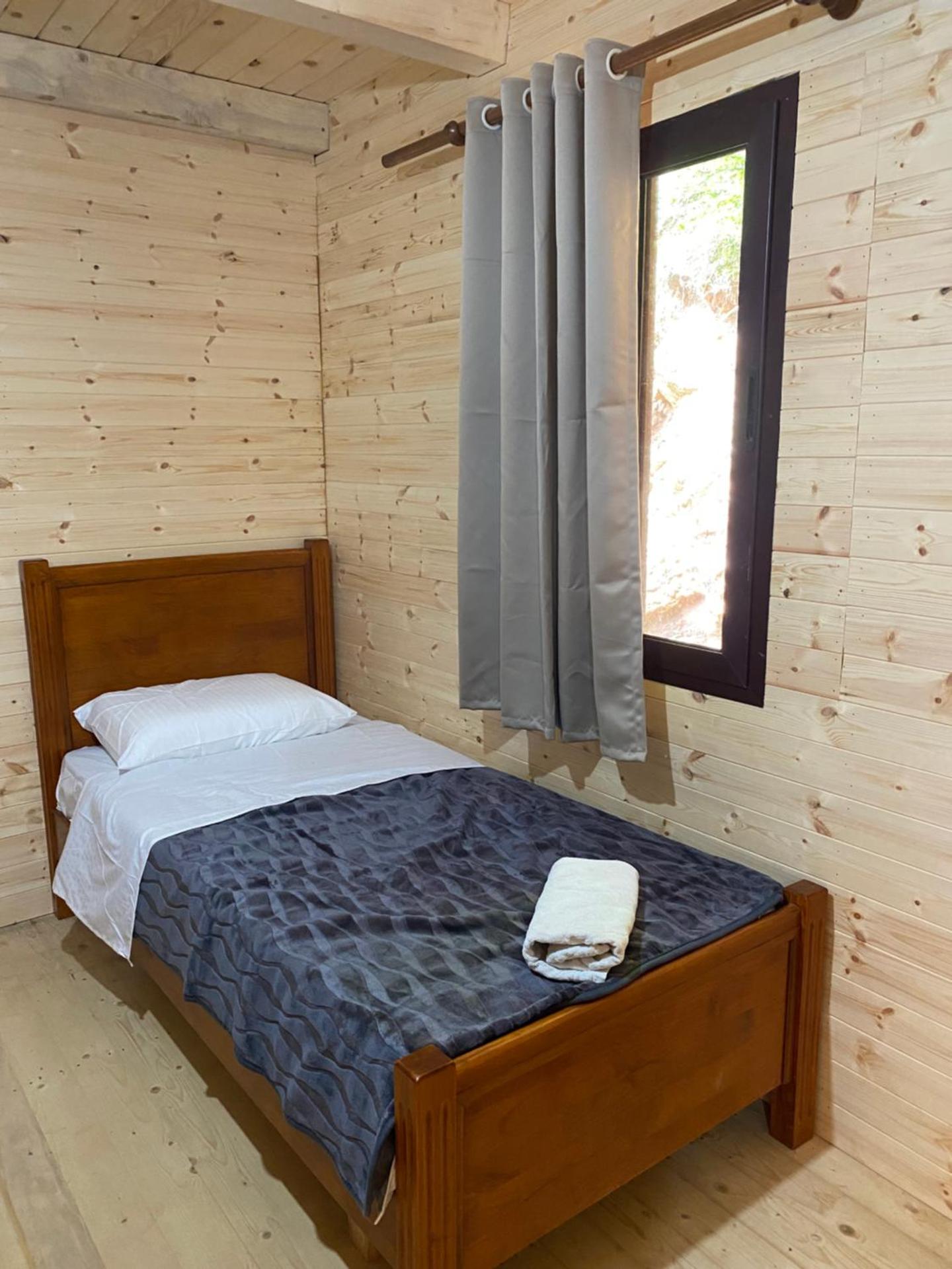 Riverside Komani Lake - Photo 35