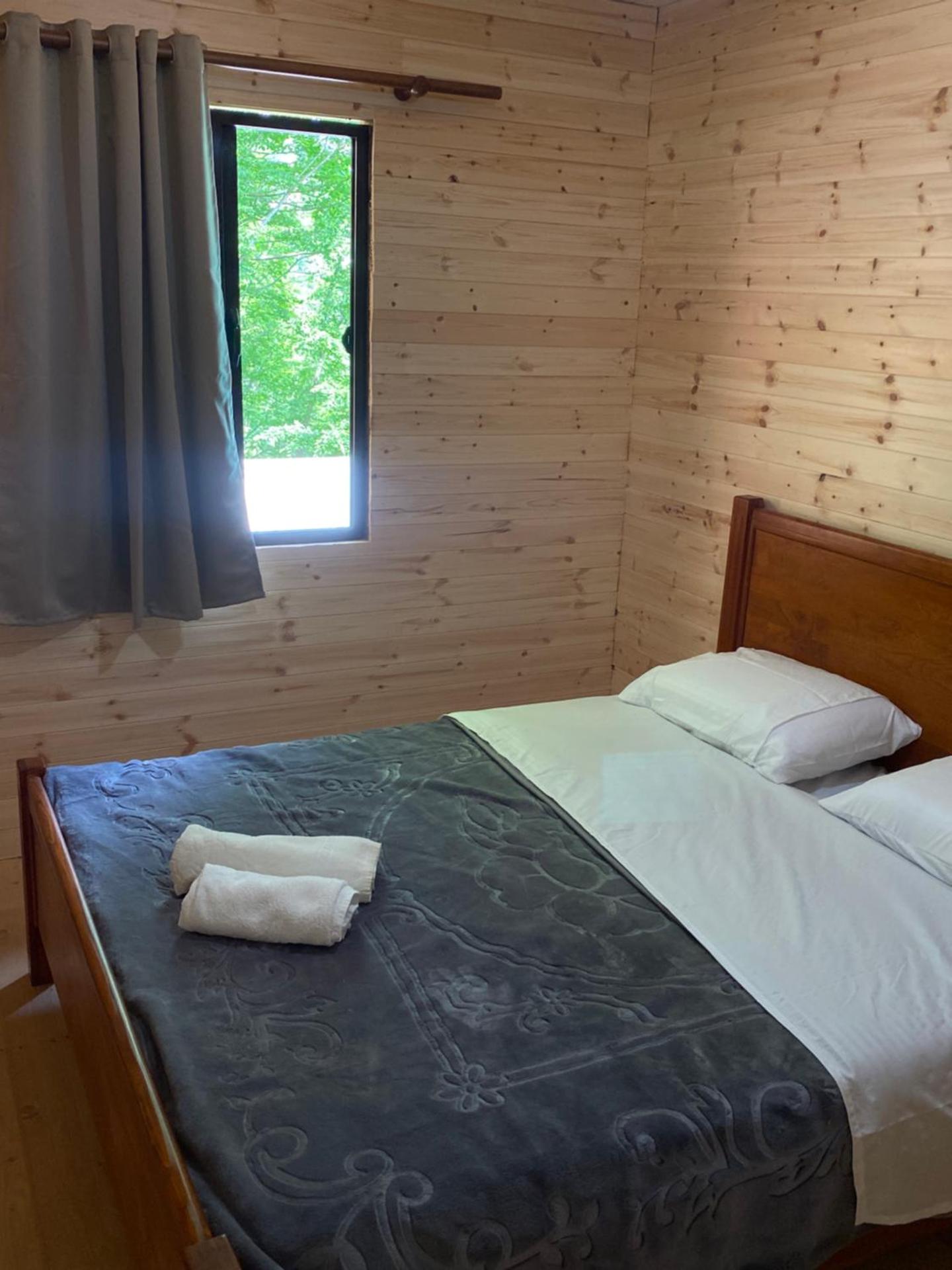 Riverside Komani Lake - Photo 49