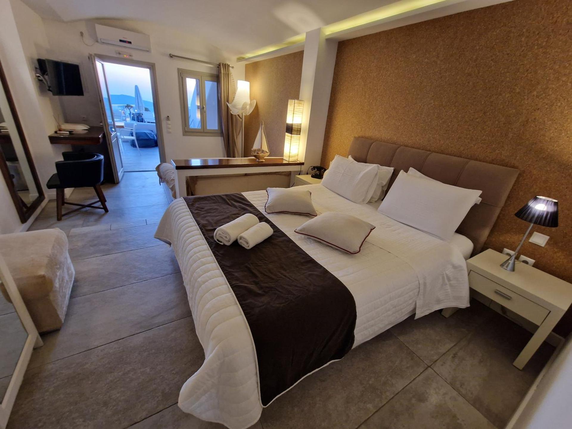 Galaxy Suites & Villas - Photo 52
