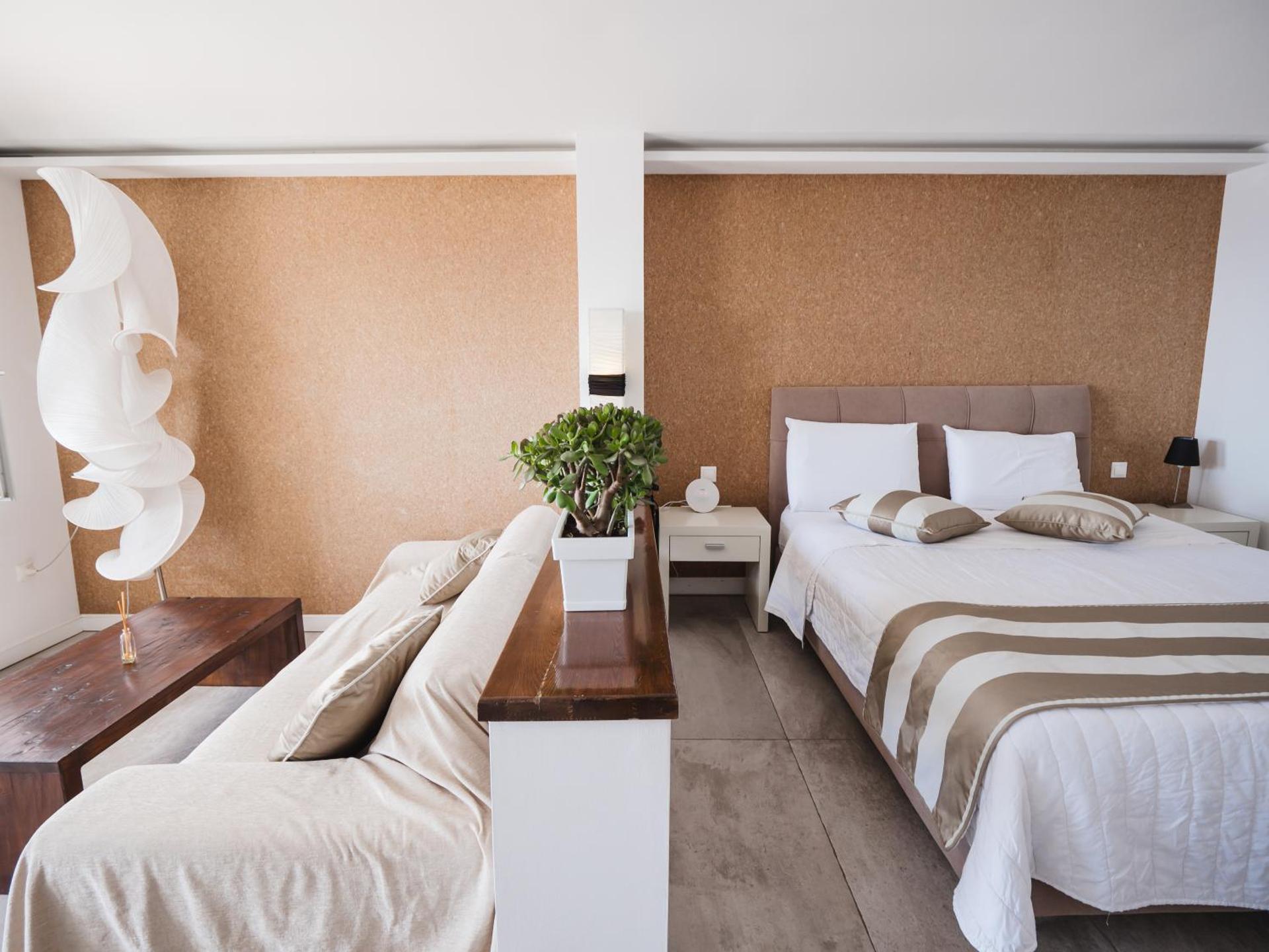 Galaxy Suites & Villas - Photo 56