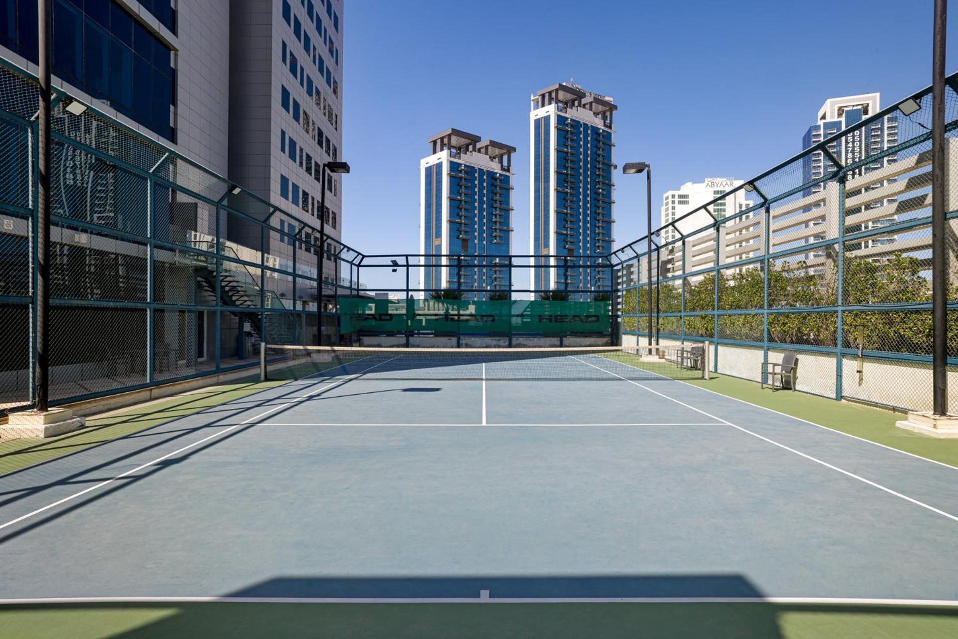 La Suite Dubai Hotel & Apartments - Photo 56