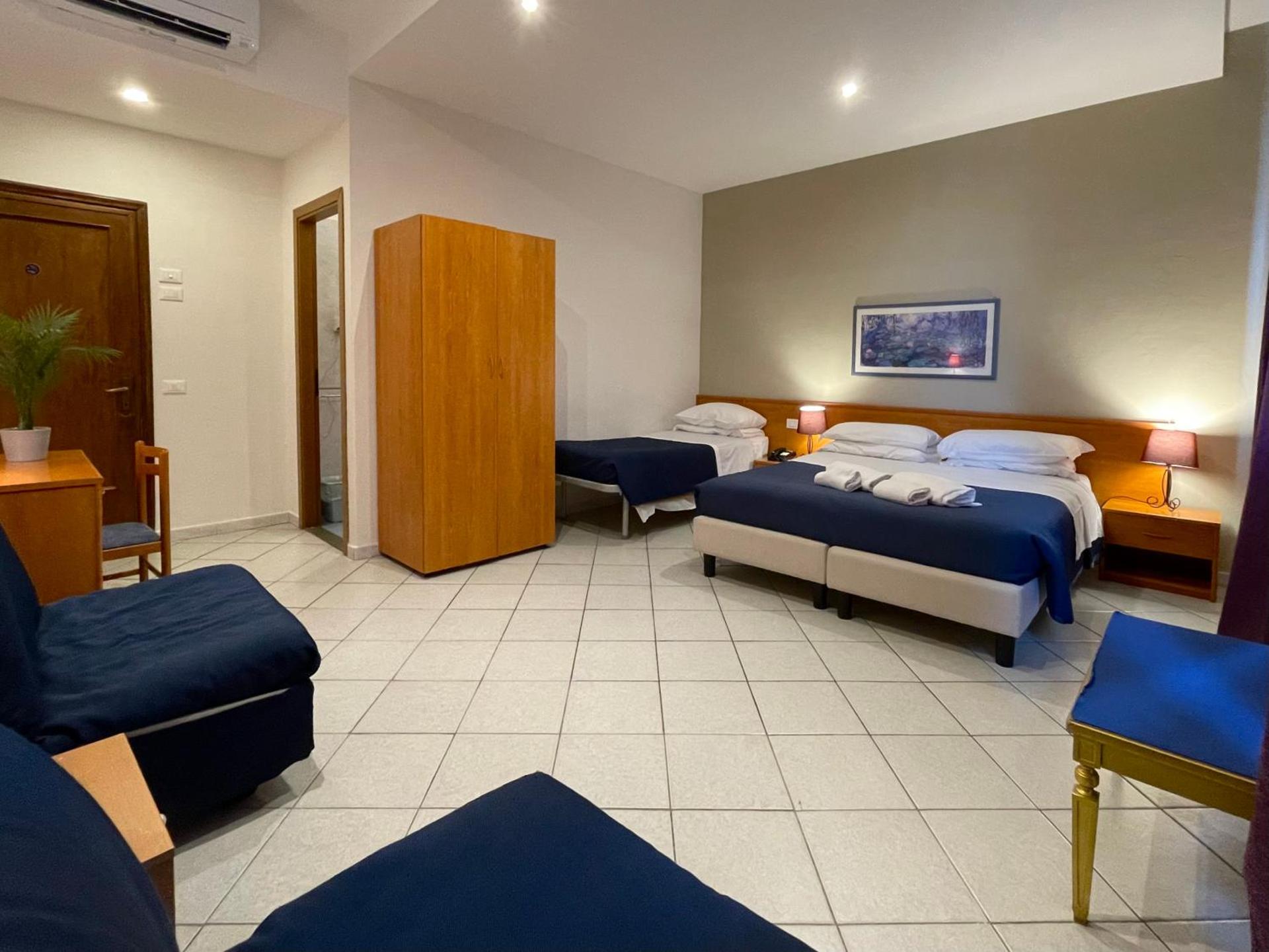 Hotel Leopolda - Photo 10