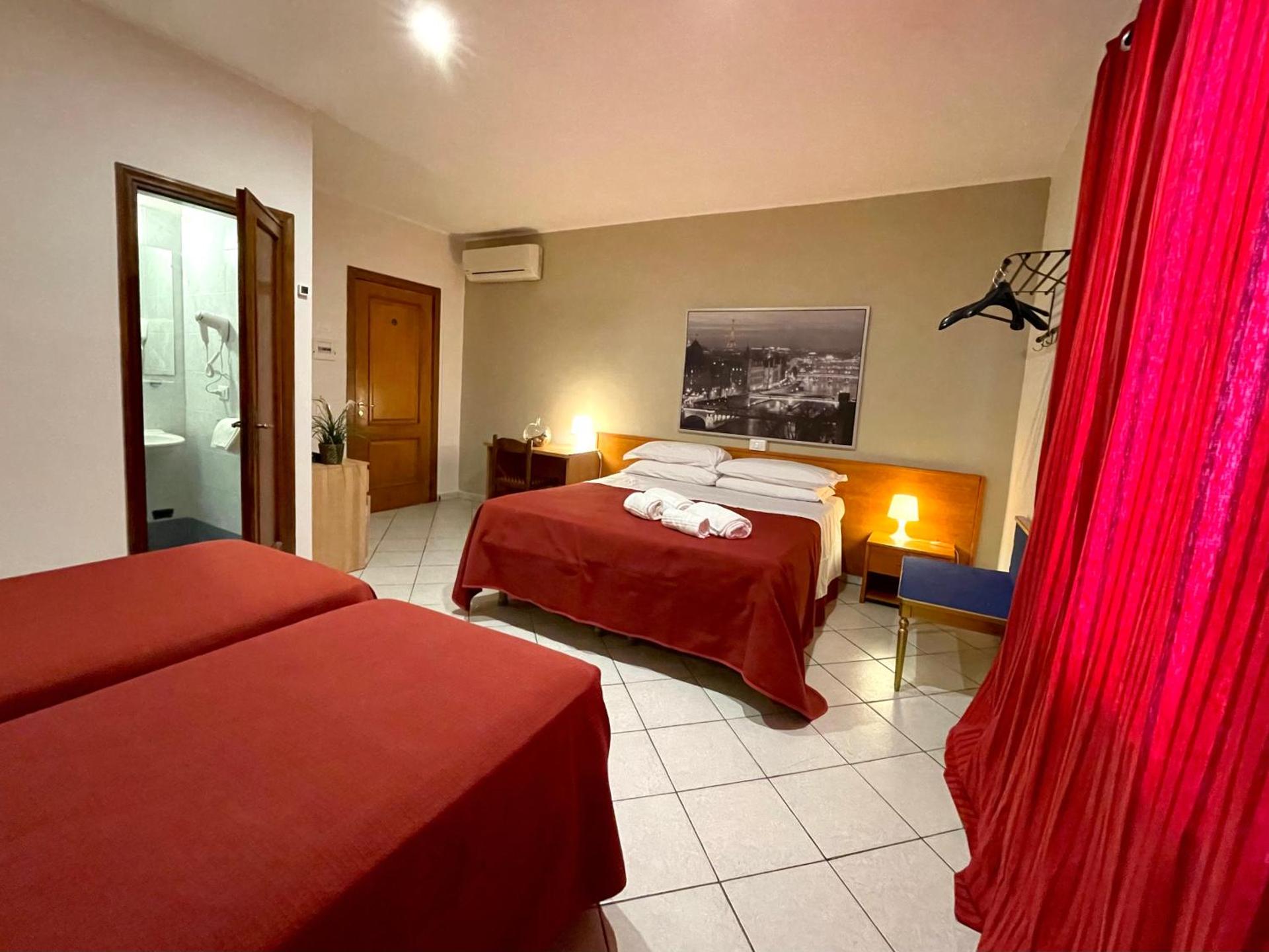 Hotel Leopolda - Photo 9