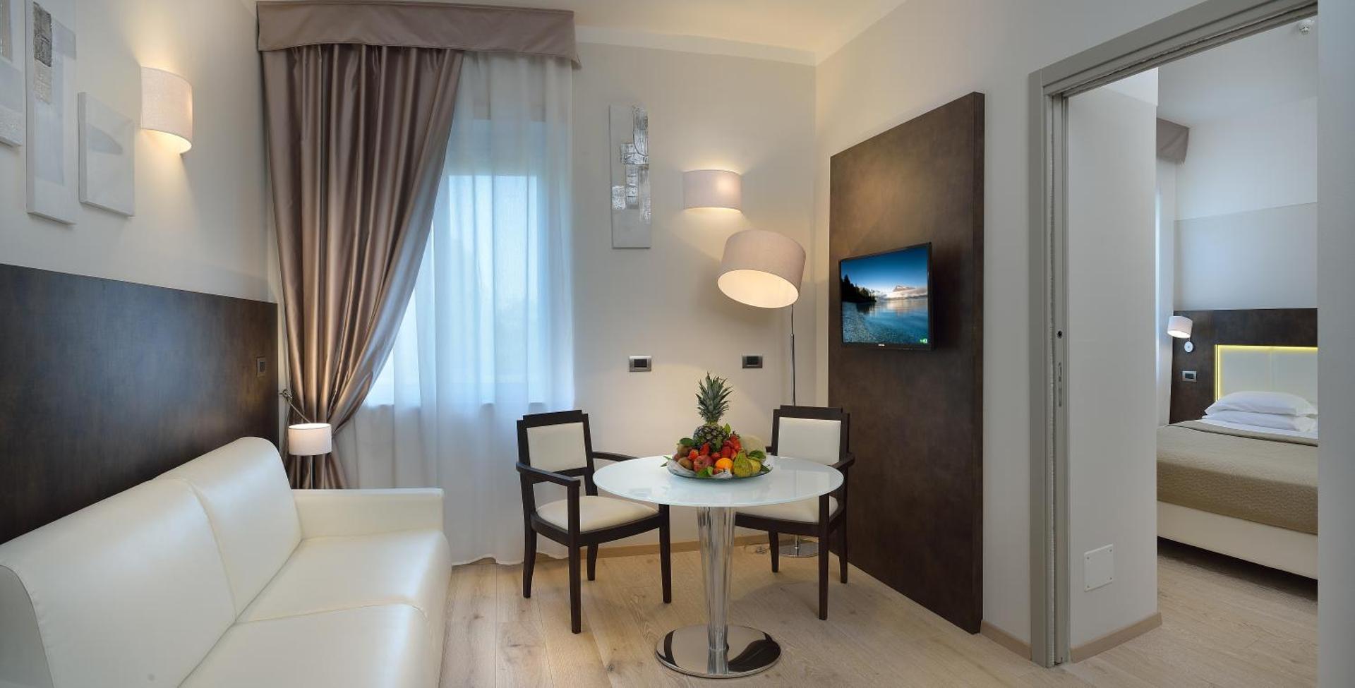 Hotel Bologna Airport - Photo 72