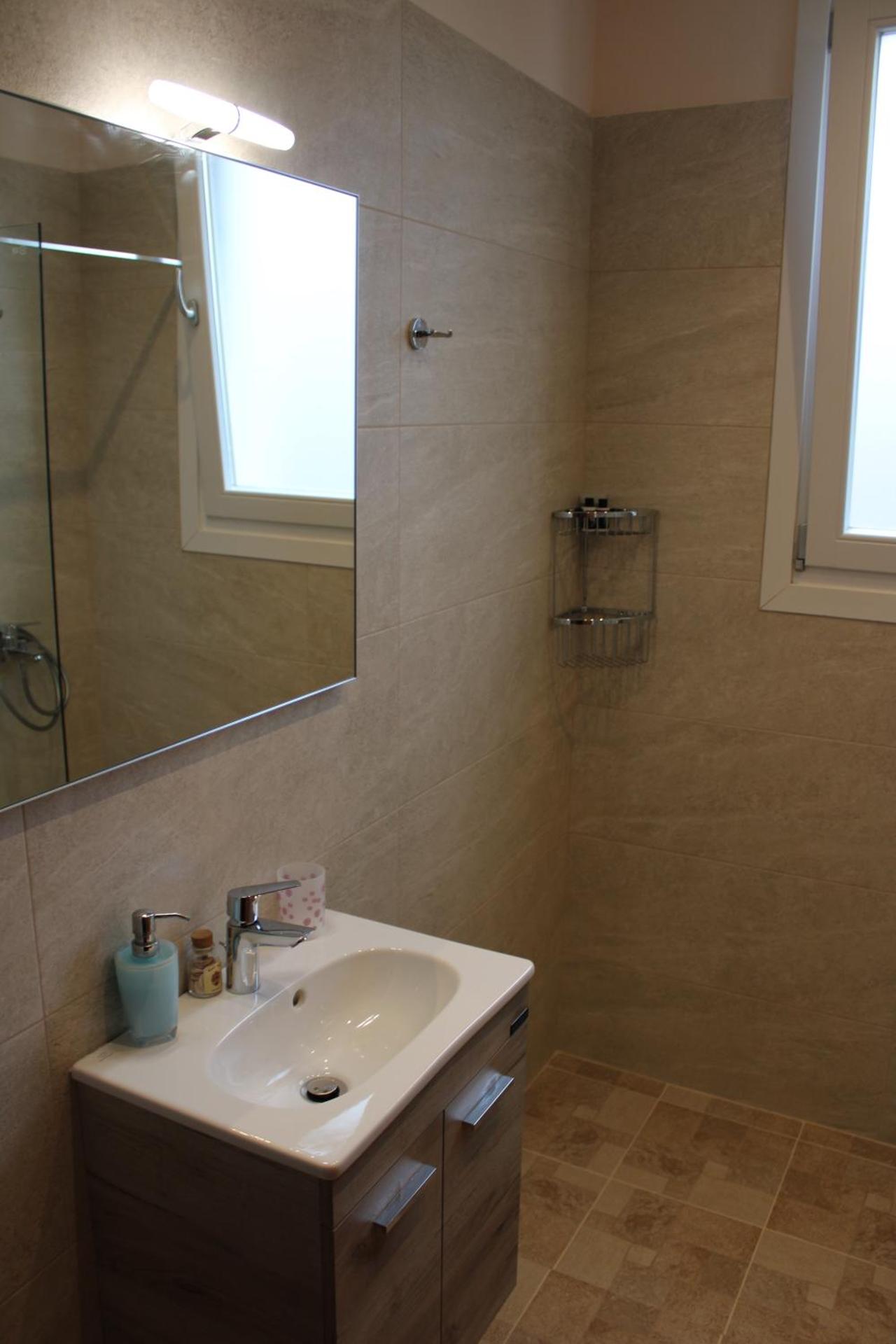 Blue Dolphin - Photo 19