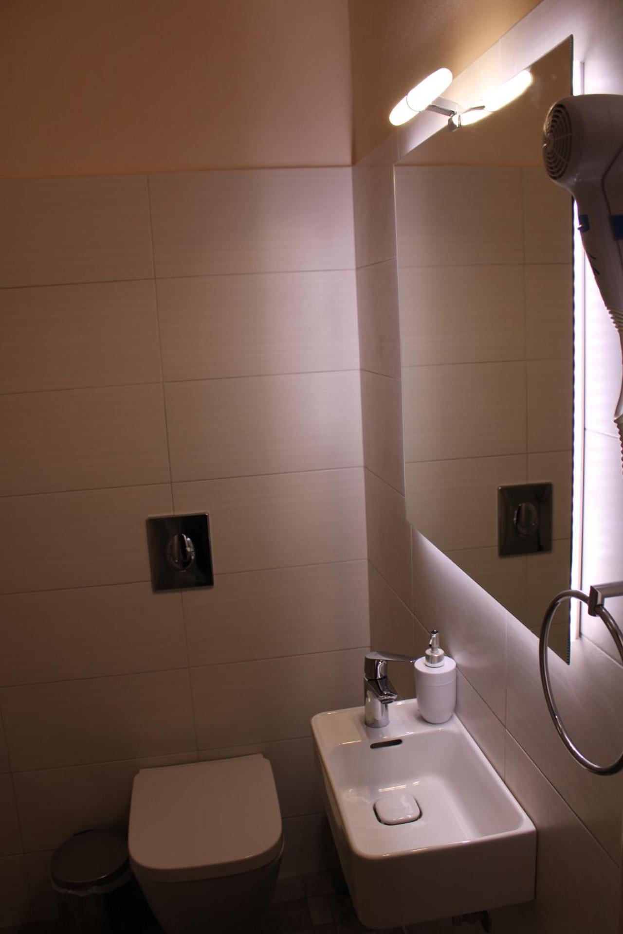 Blue Dolphin - Photo 78