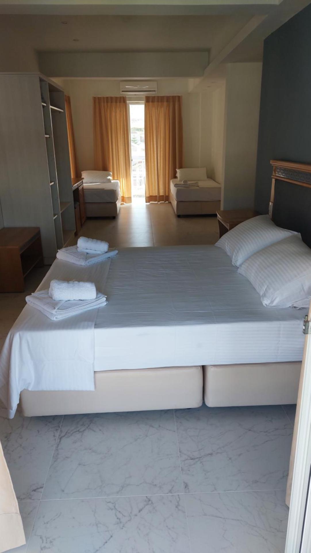 Hotel Nydri Beach - Photo 17