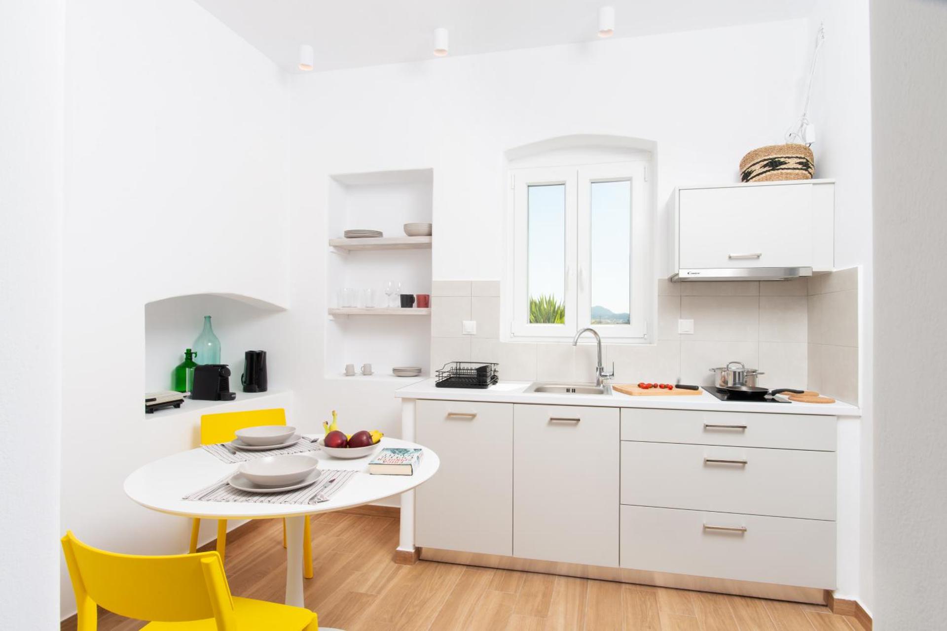 Haroto Suites - Photo 40