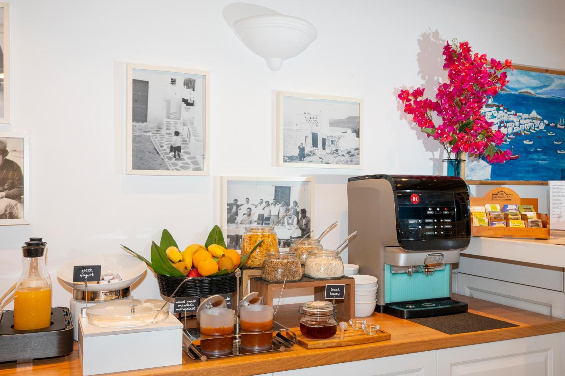 Corfos Hotel - Photo 3