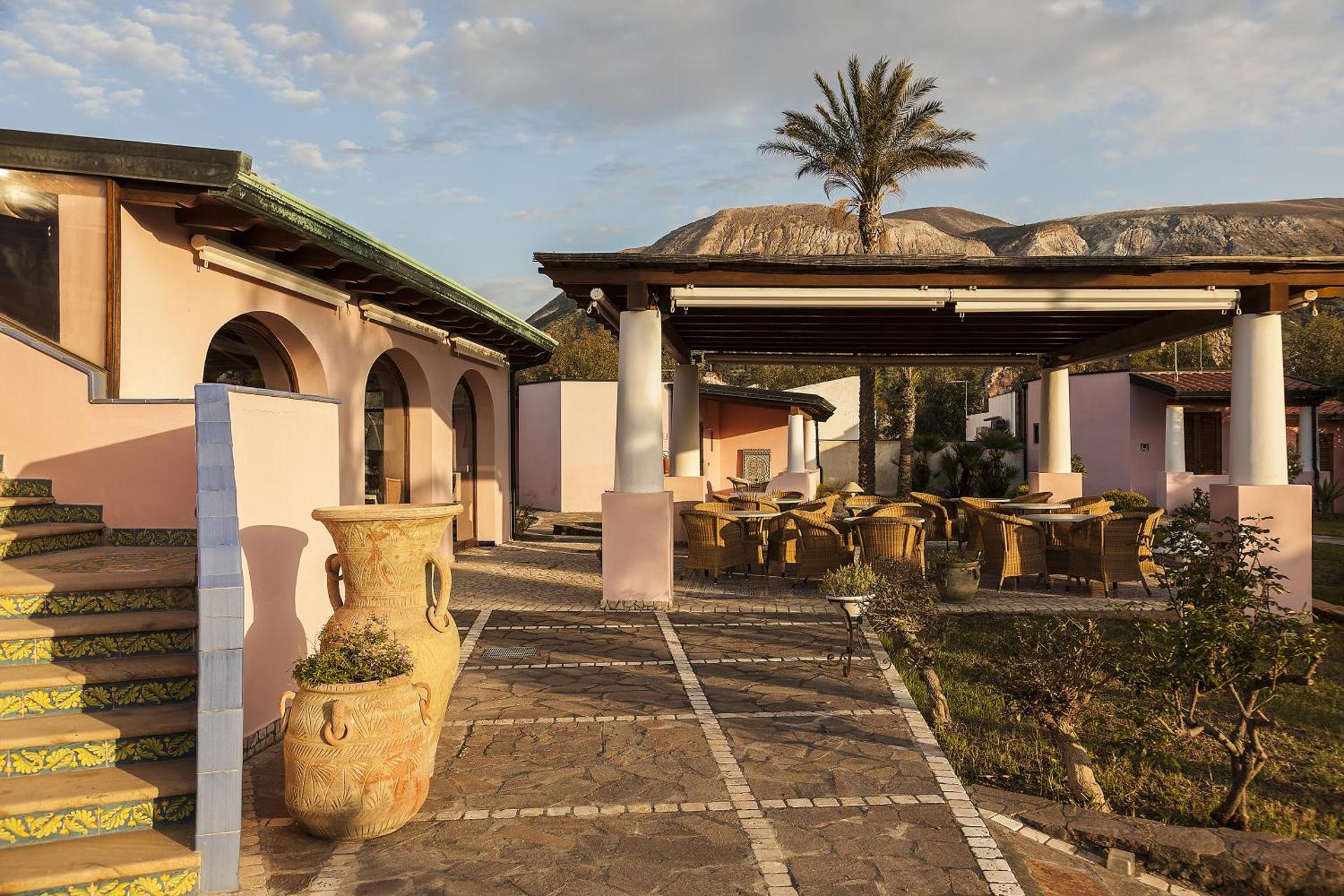 Hotel Eros - Photo 86