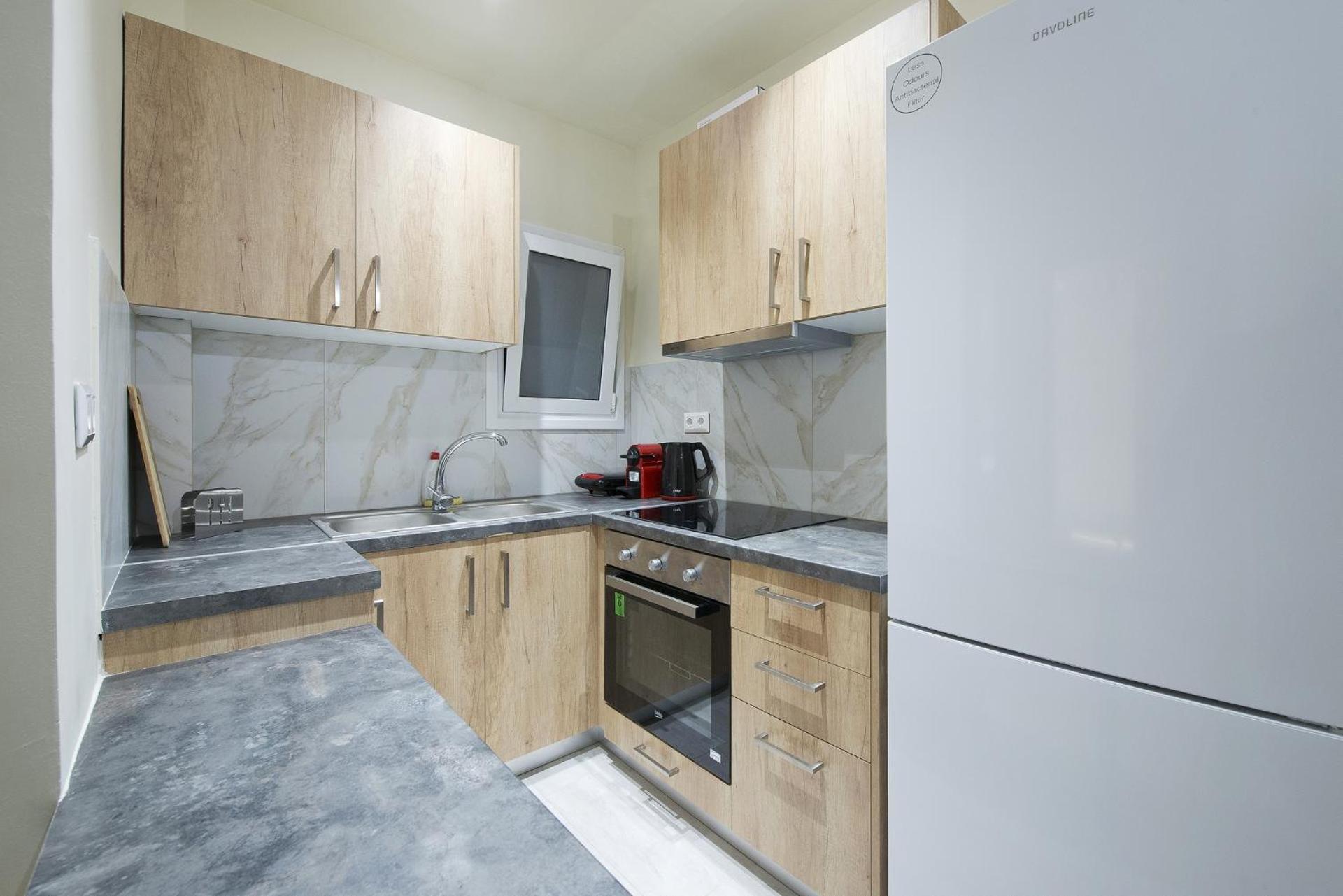 Koukaki Gem Cozy 1BR Renovated Apt near Center - Photo 14