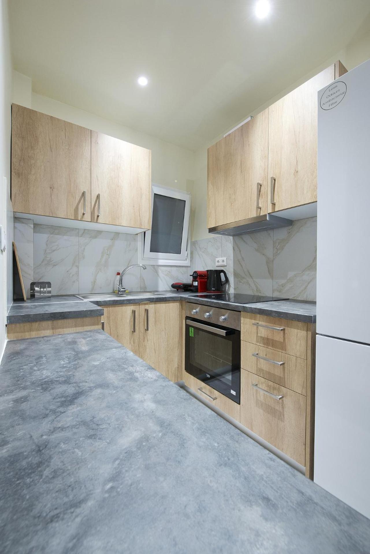 Koukaki Gem Cozy 1BR Renovated Apt near Center - Photo 13