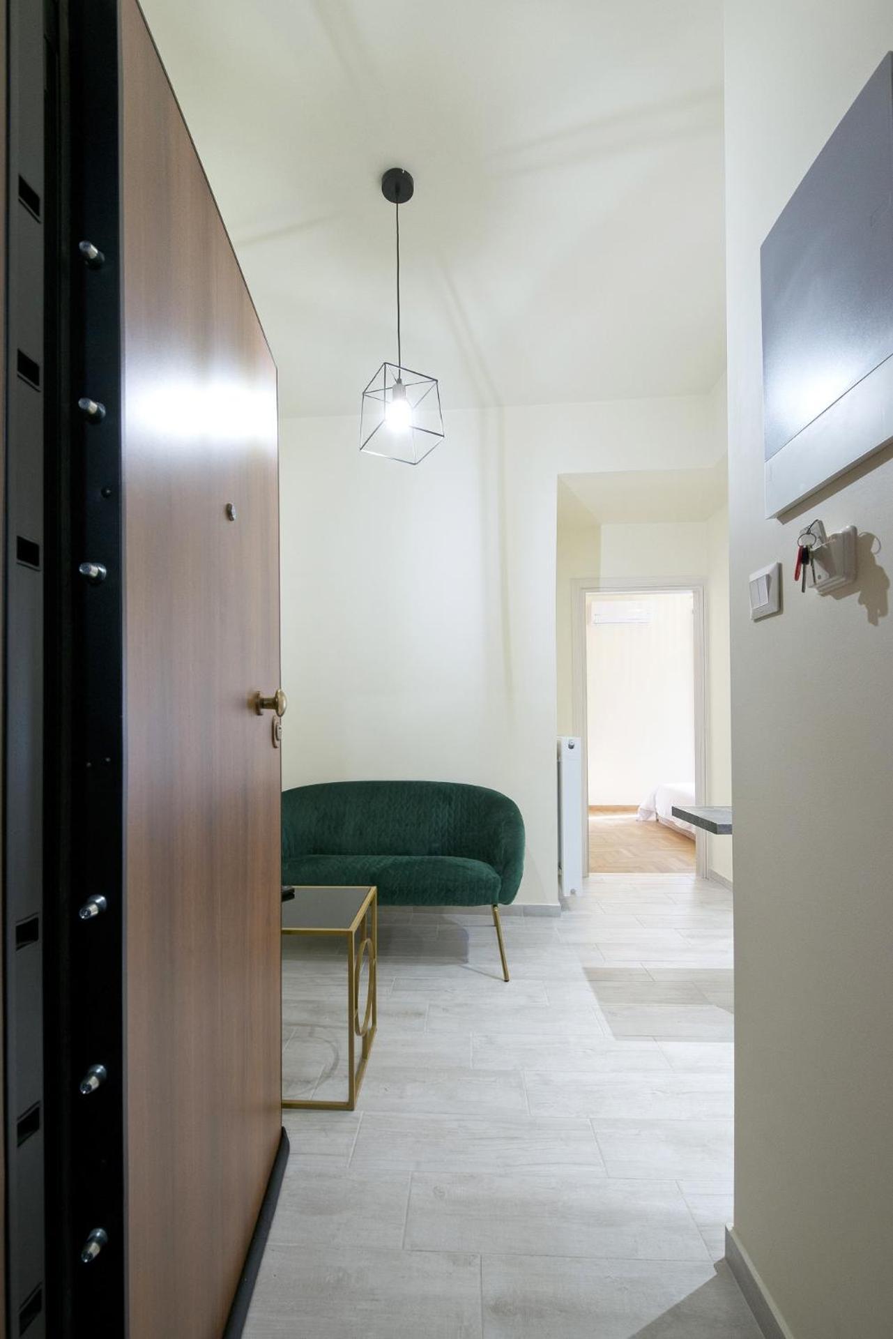 Koukaki Gem Cozy 1BR Renovated Apt near Center - Photo 3