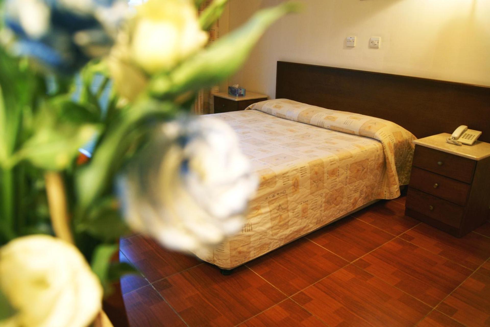 M. Moniatis Hotel - Photo 20