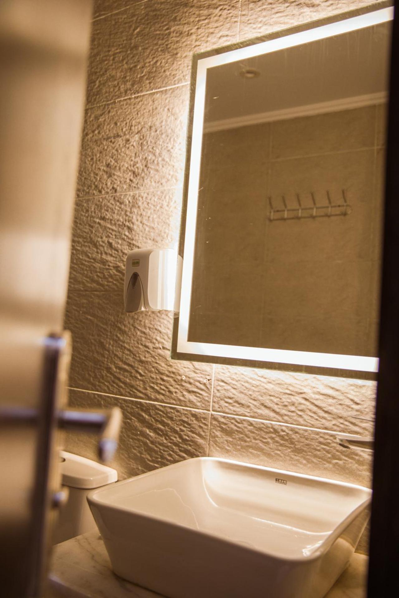 Tourist Palace Hotel - Photo 9