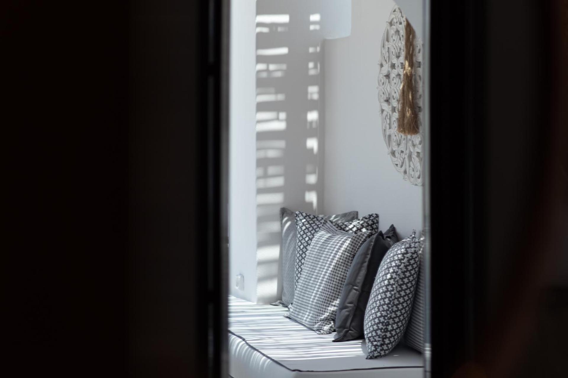 Kosmitis Suites & Villas - Photo 23