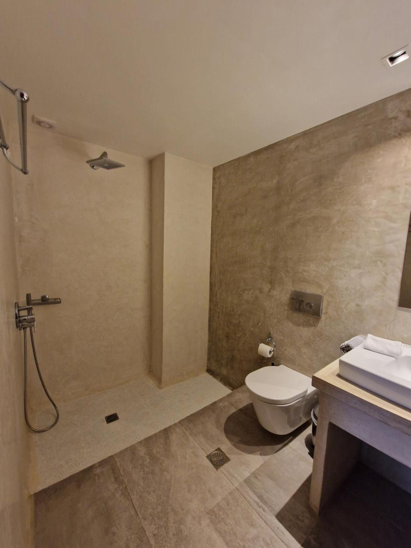 Galaxy Suites & Villas - Photo 85