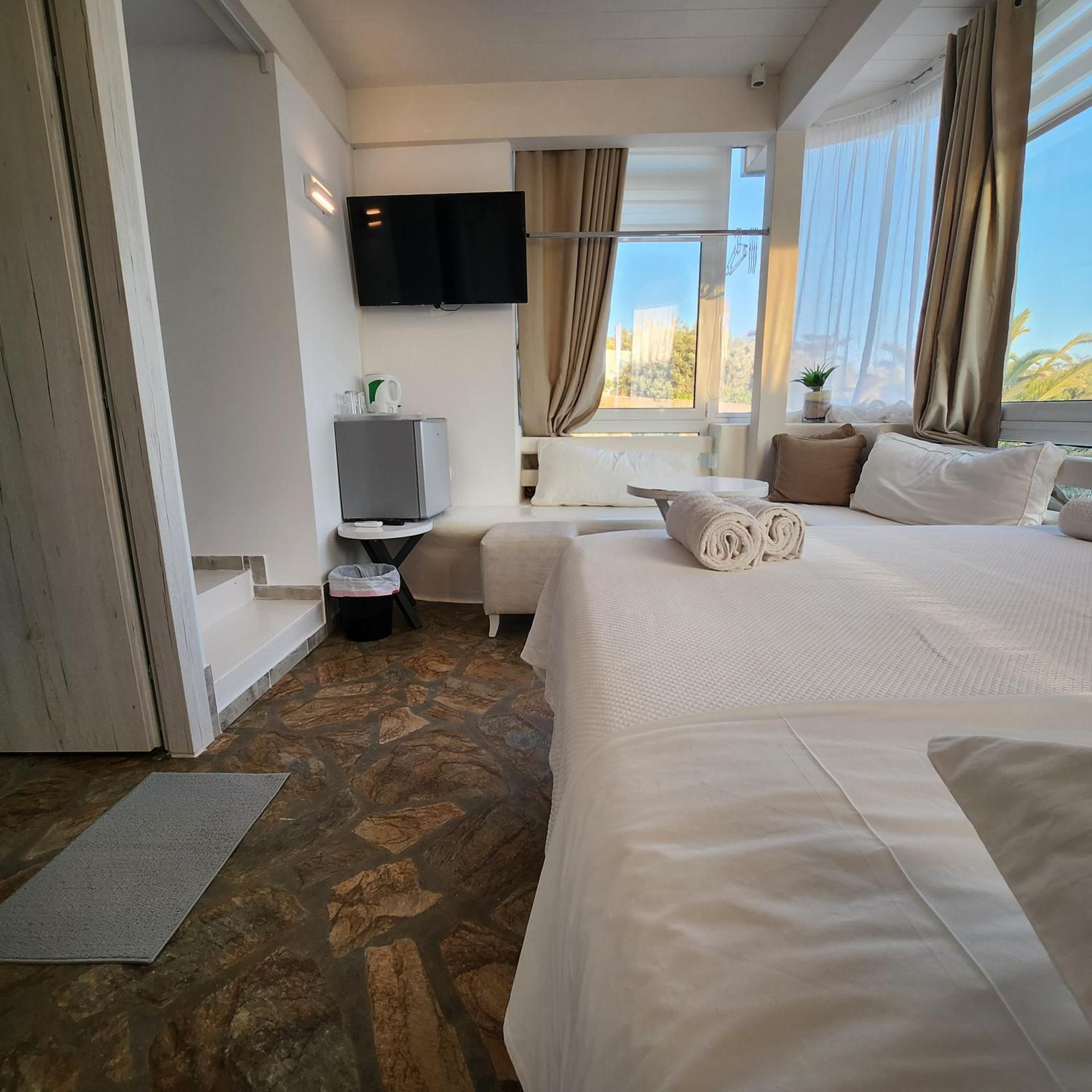 Mykonian Iros Suites & Villas - Photo 152