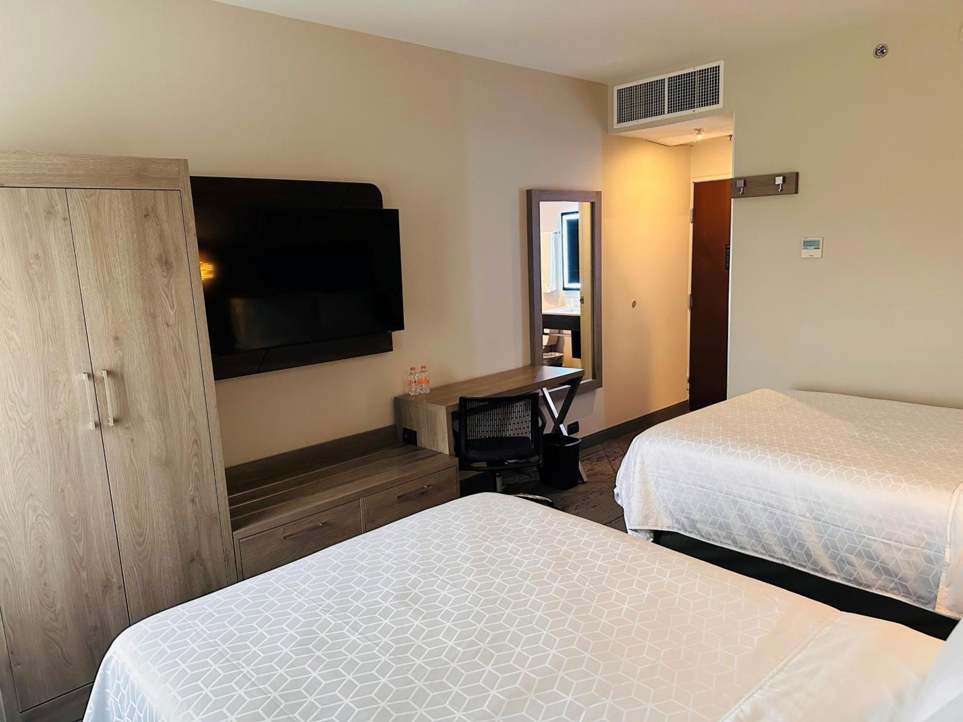 Holiday Inn Express Mexico City Satelite by IHG - Photo 16