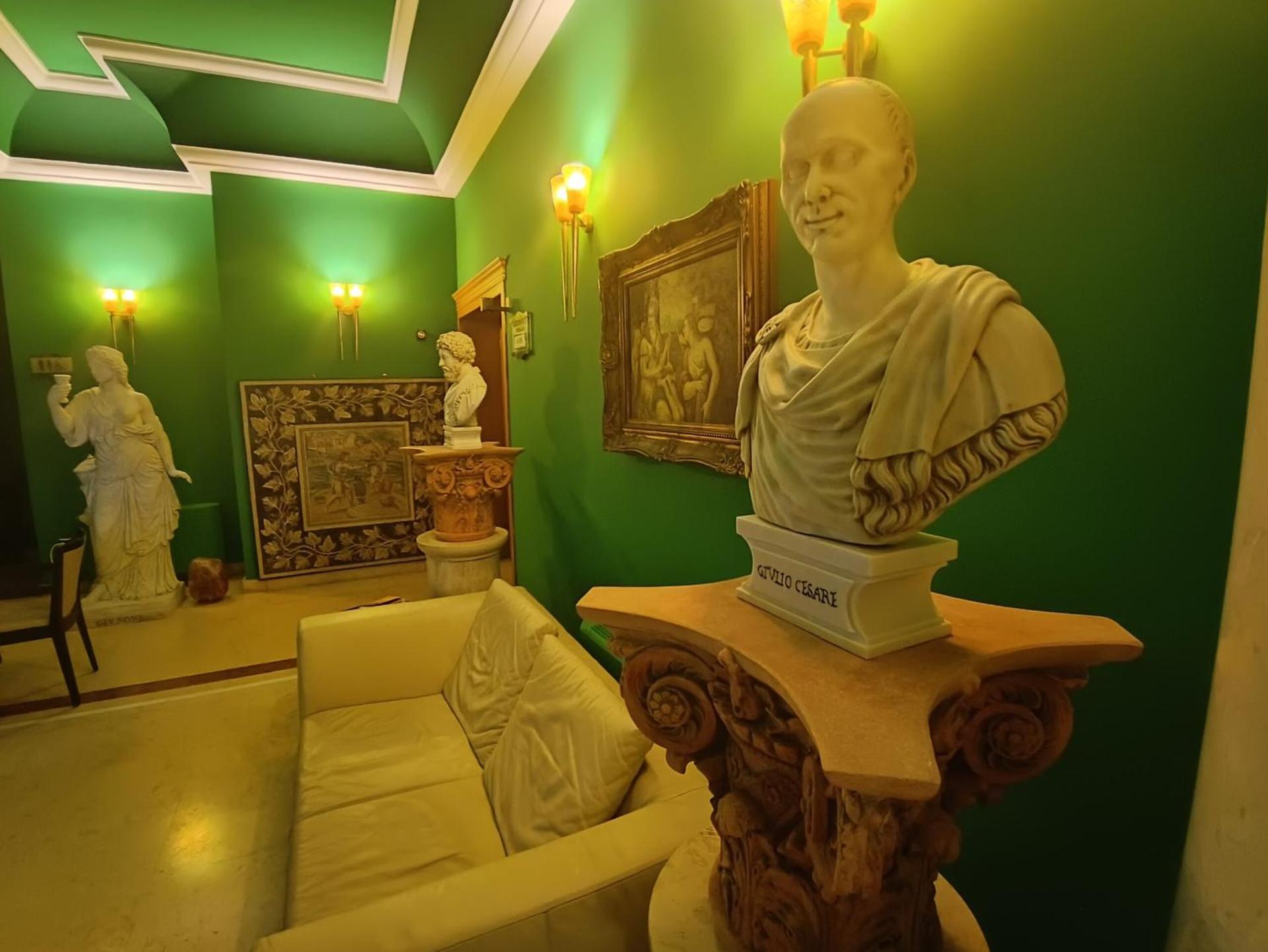 Seccy Hotel Boutique Art & Museum - Photo 4