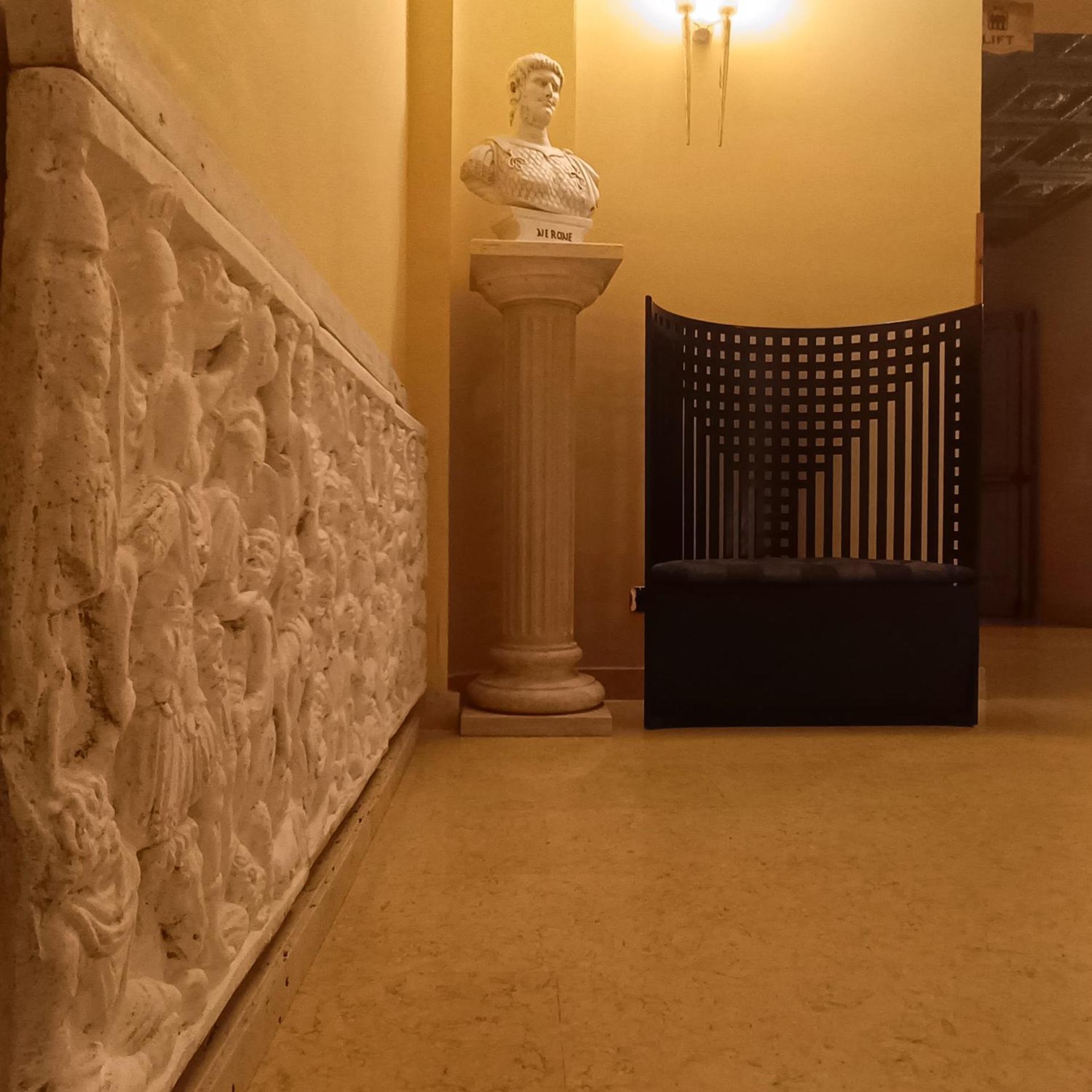 Seccy Hotel Boutique Art & Museum - Photo 3