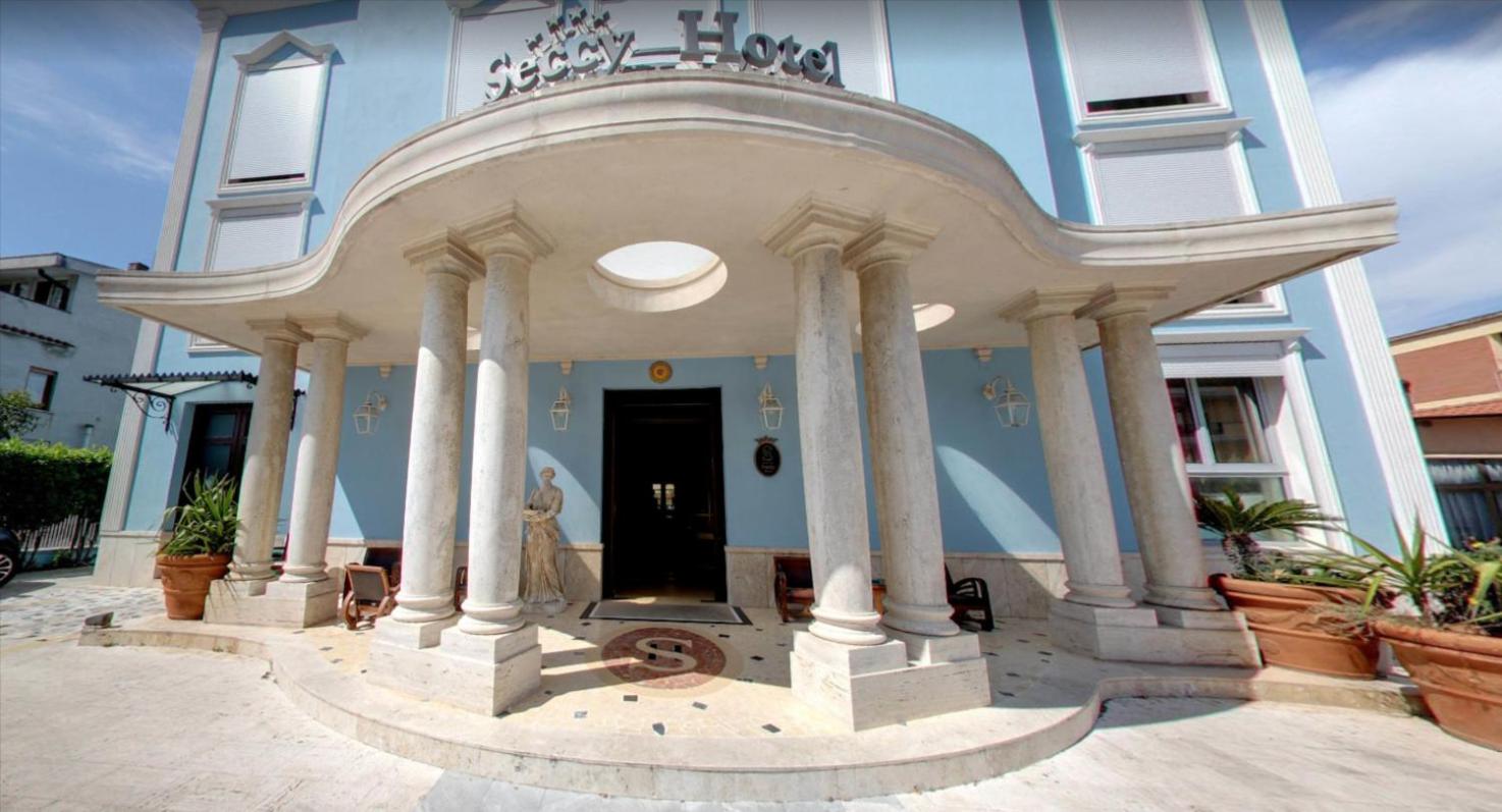 Seccy Hotel Boutique Art & Museum - Photo 8