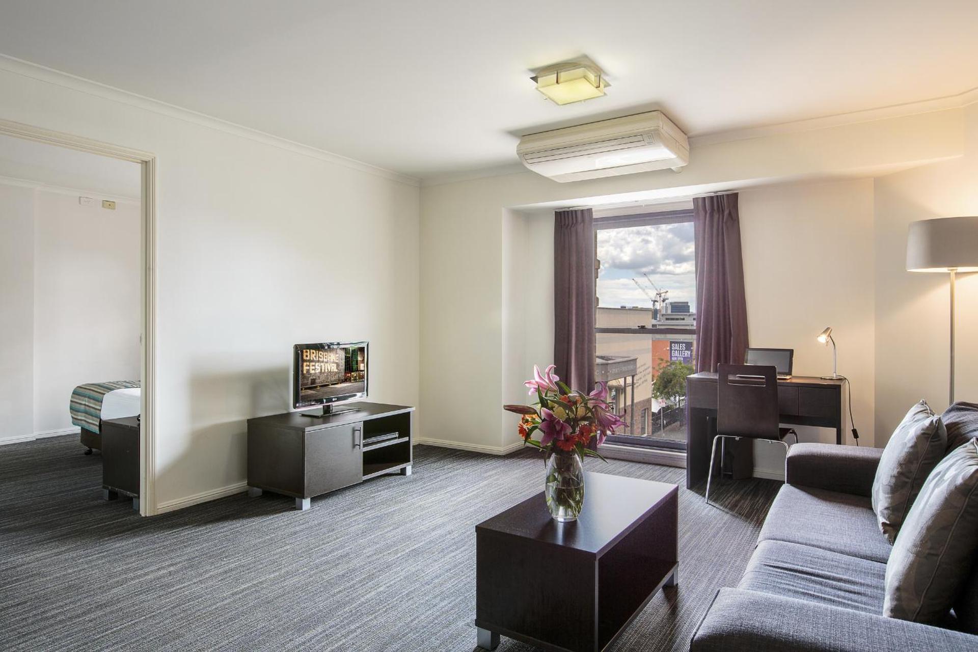 Central Brunswick Apartment Hotel - Photo 31