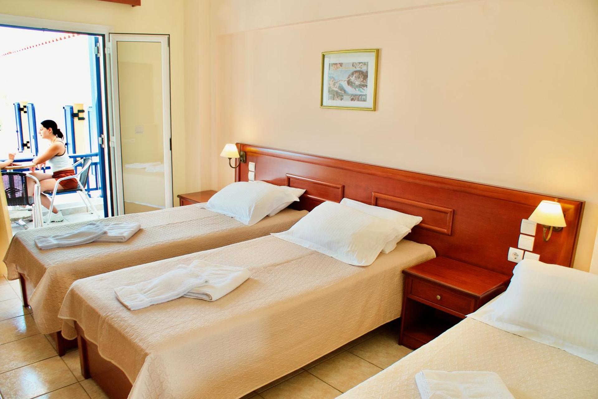 Venardos Hotel - Photo 47