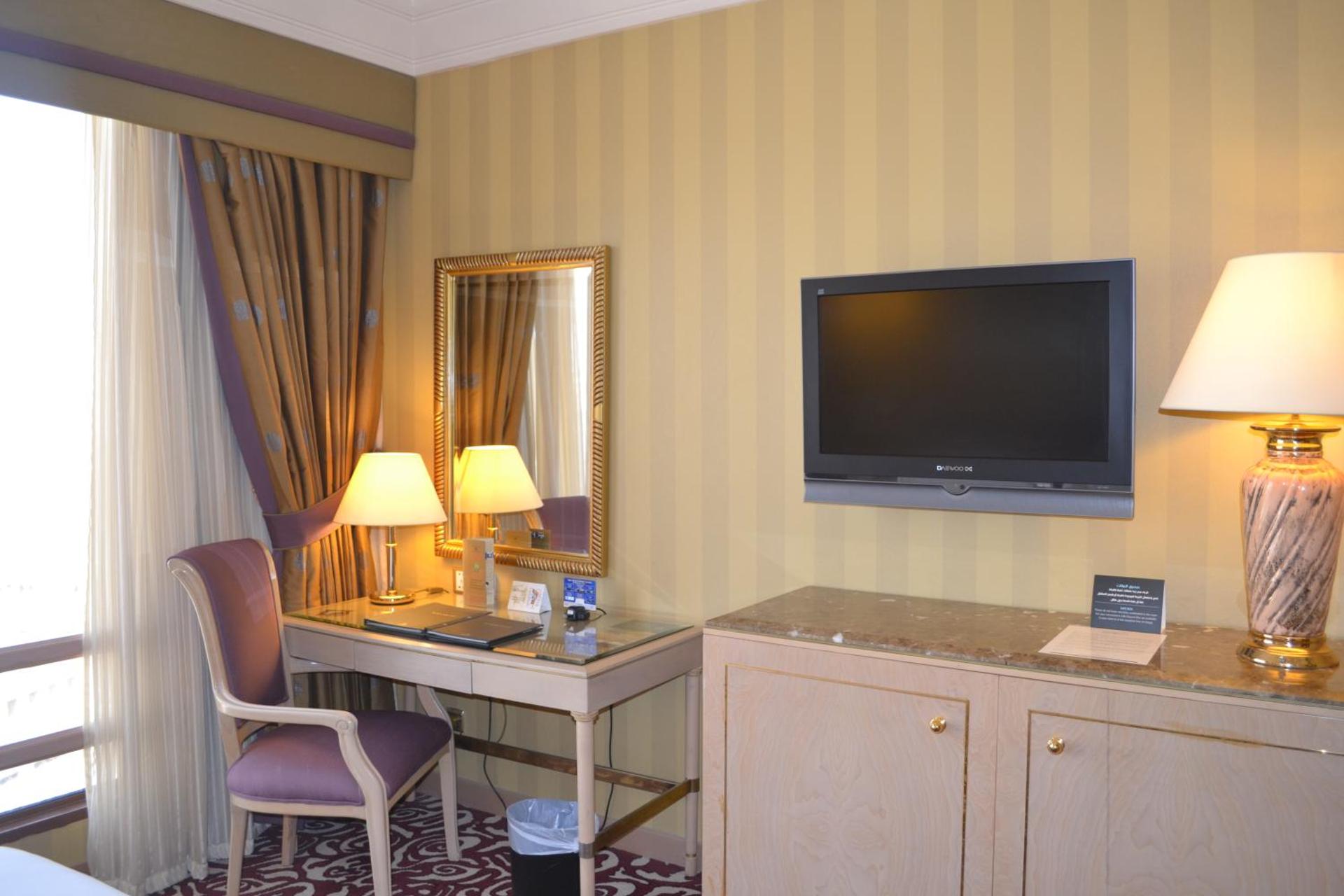 Makkah Hotel - Photo 44