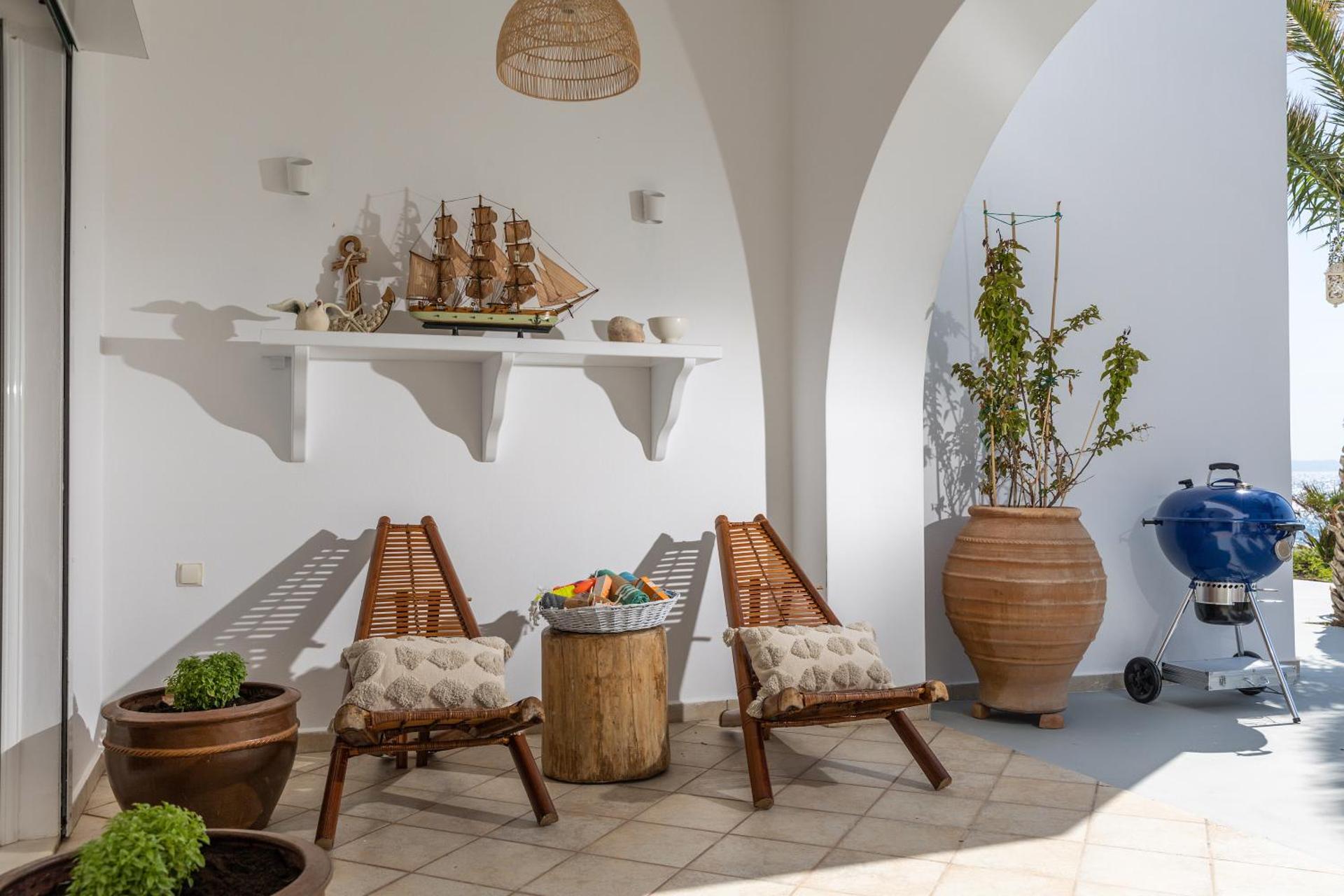 Naxos Beach Front Villa ''Moments'' - Photo 8