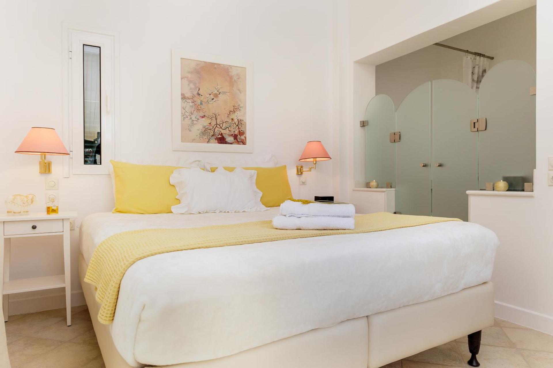 Naxos Beach Front Villa ''Moments'' - Photo 30