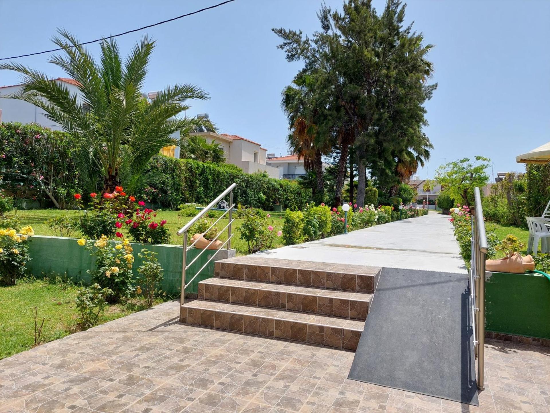 Alexia Apartments & Studios - Photo 16