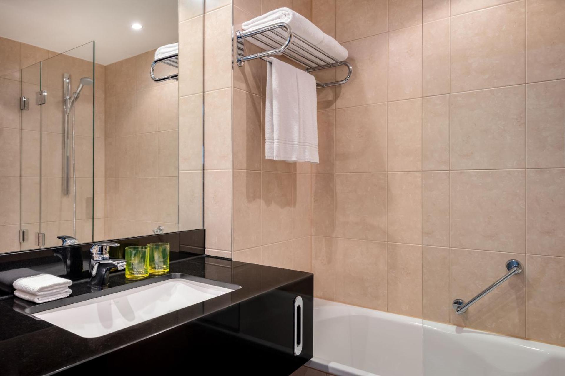 Four Points by Sheraton Munich Arabellapark - Photo 45