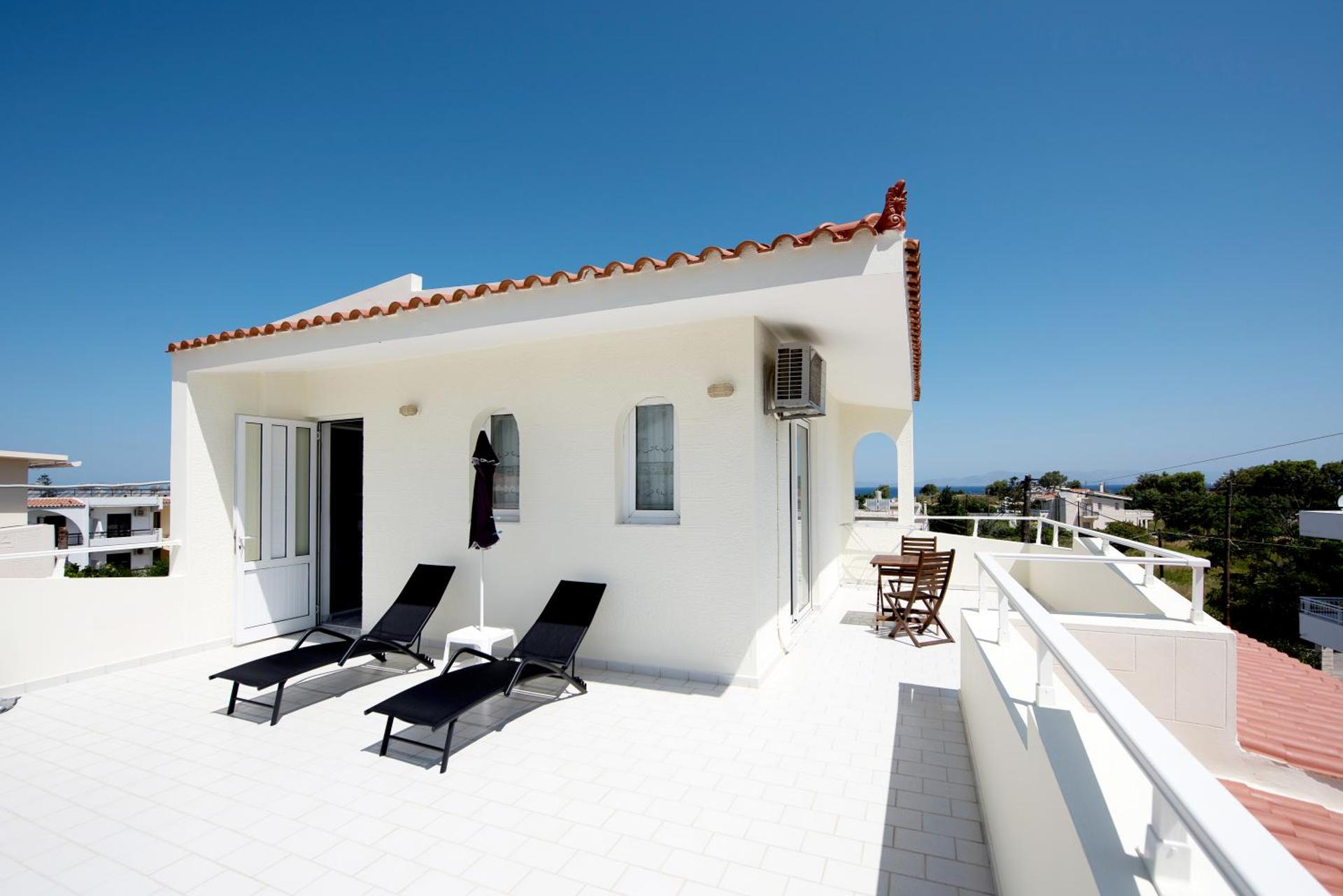 Maria Studios & Apartments - Photo 14