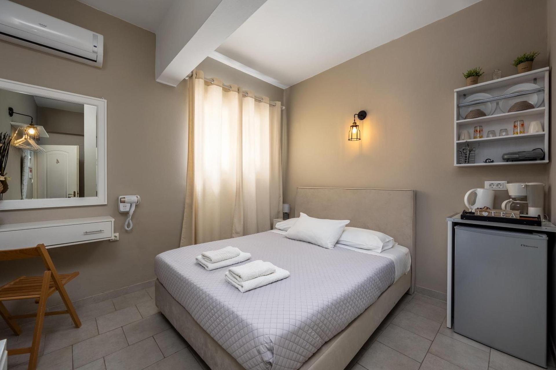 Maravelia's Rooms - Photo 25