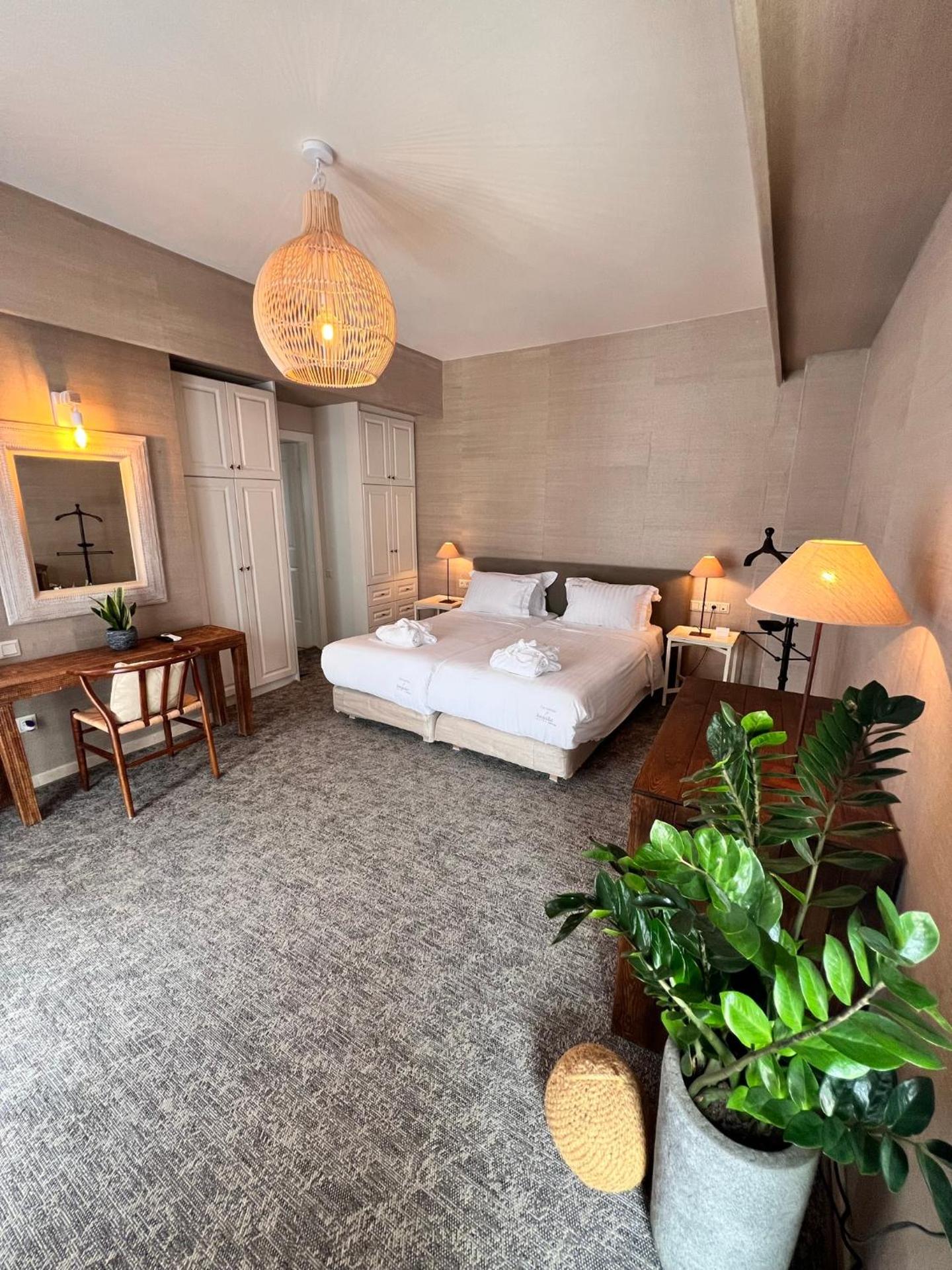 Aegialis Hotel & Spa - Photo 116