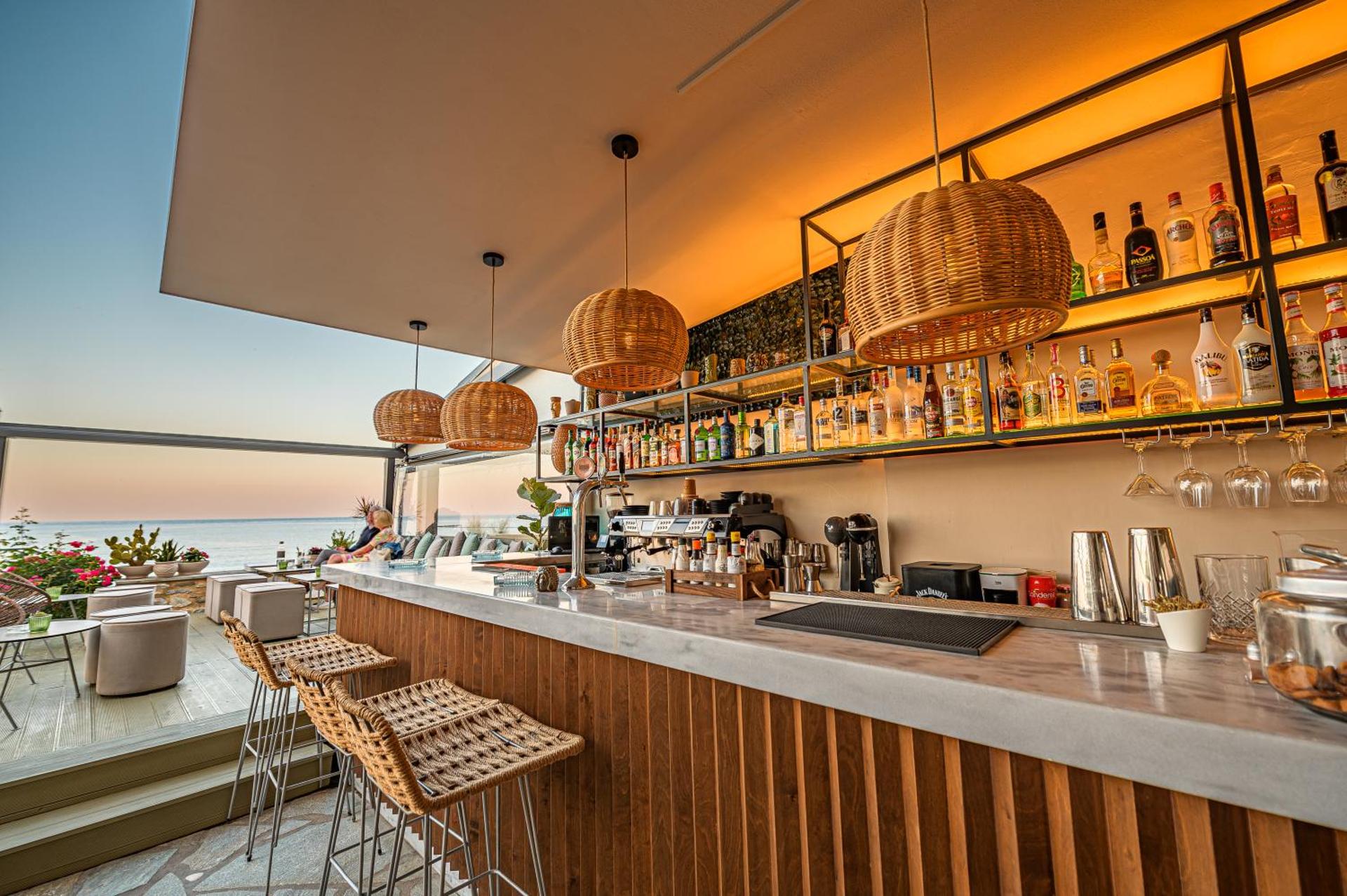 Kenta Beach Hotel - Photo 40
