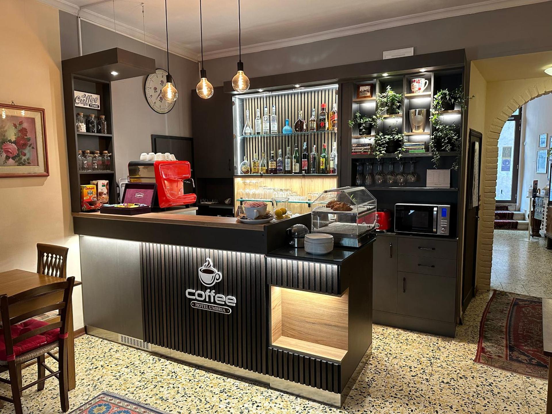 Hotel Umbria - Photo 9